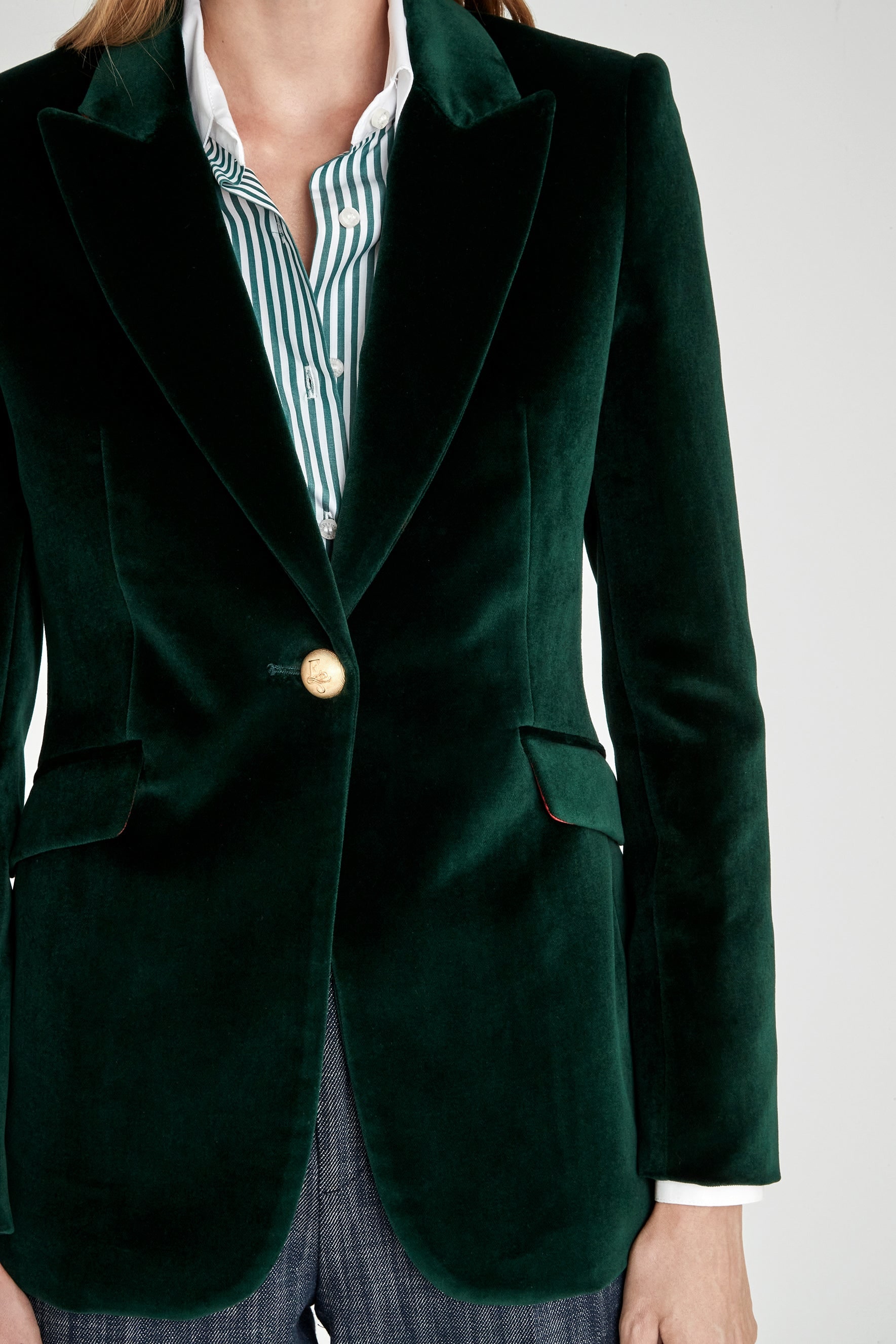 The Extreme Collection Women's Green Paris Olive Velvet Blazer In Green