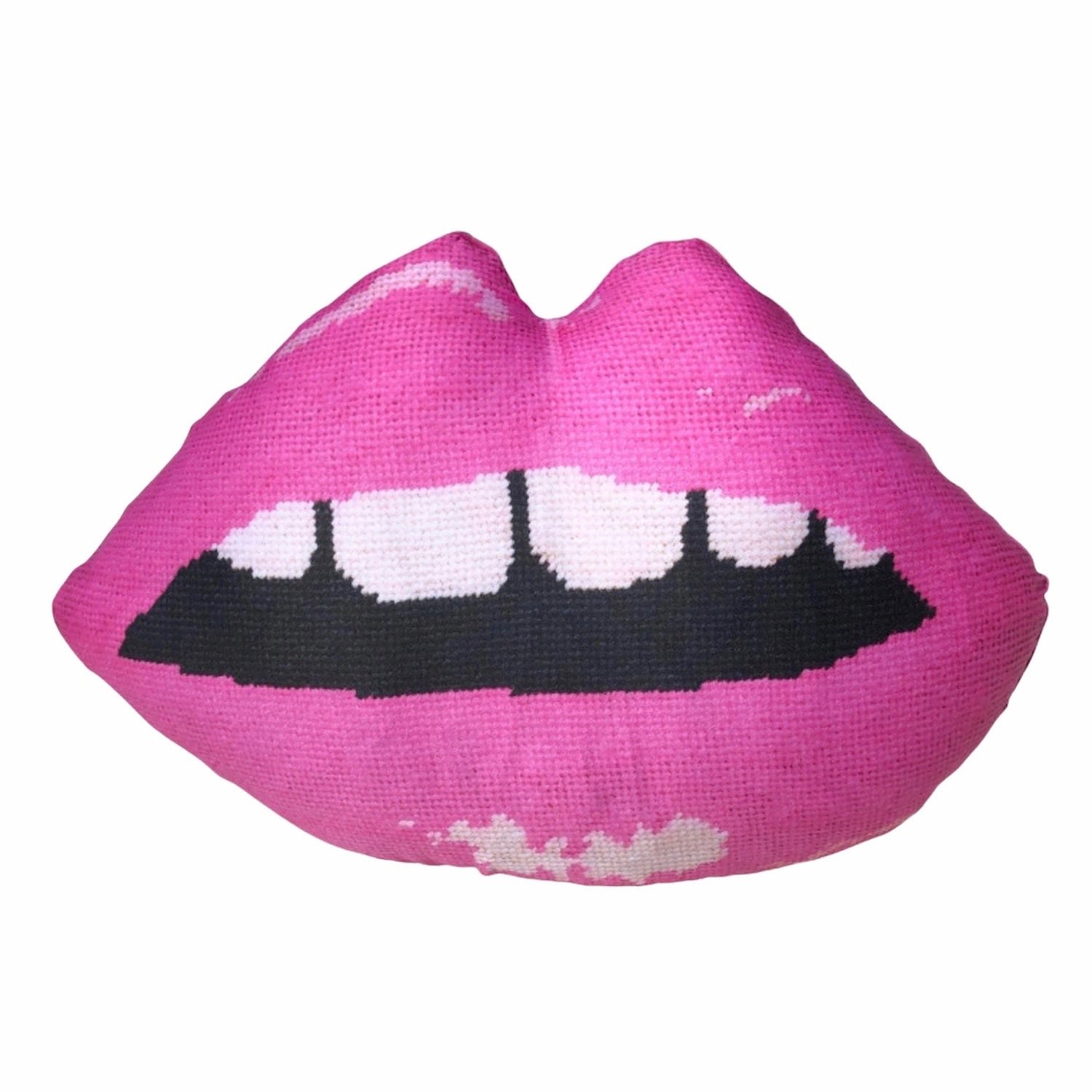 Pink / Purple Organic Cotton Sateen "Embrasse Moi" Pink Lips Sculpted Pillow Mommani Threads