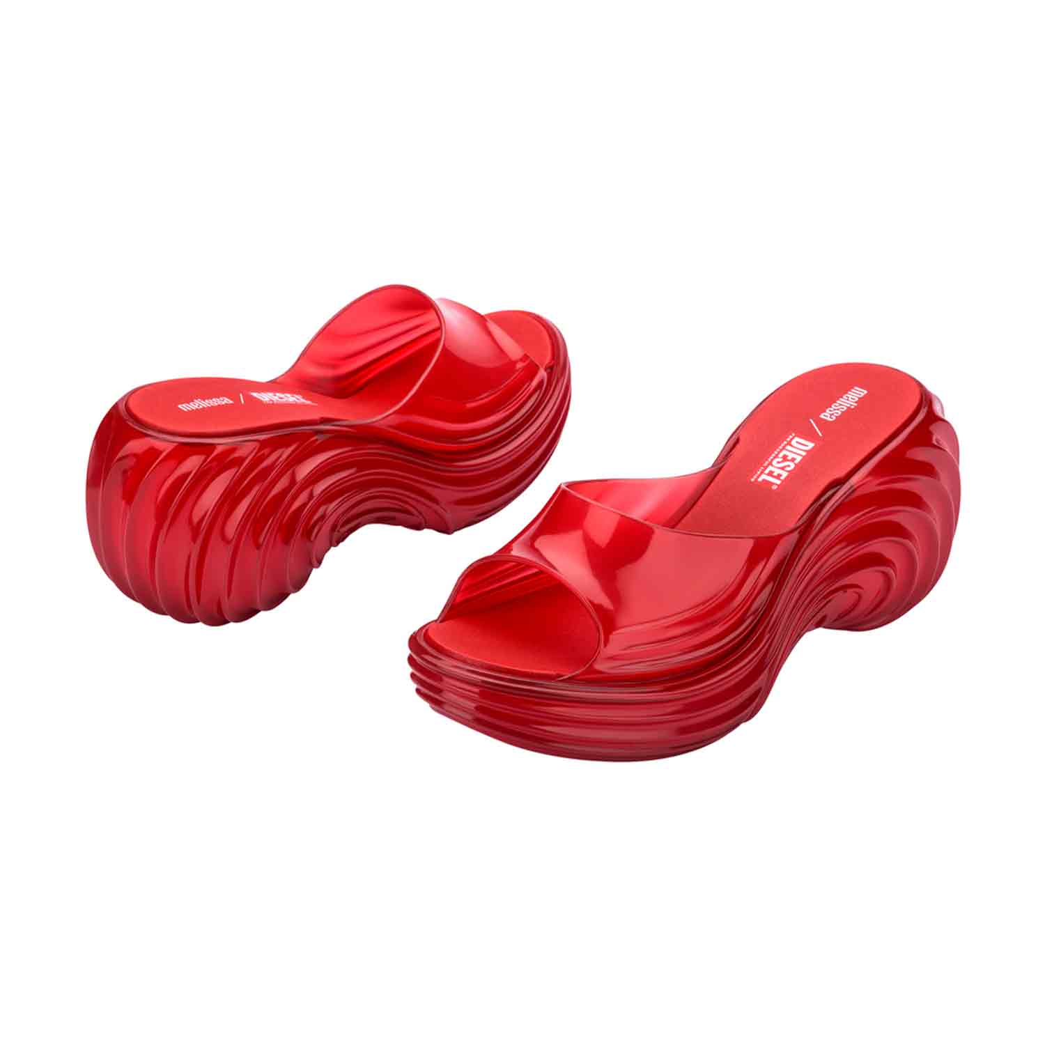 Quantum Platform X Diesel - Transparent Red | MELISSA | Wolf & Badger