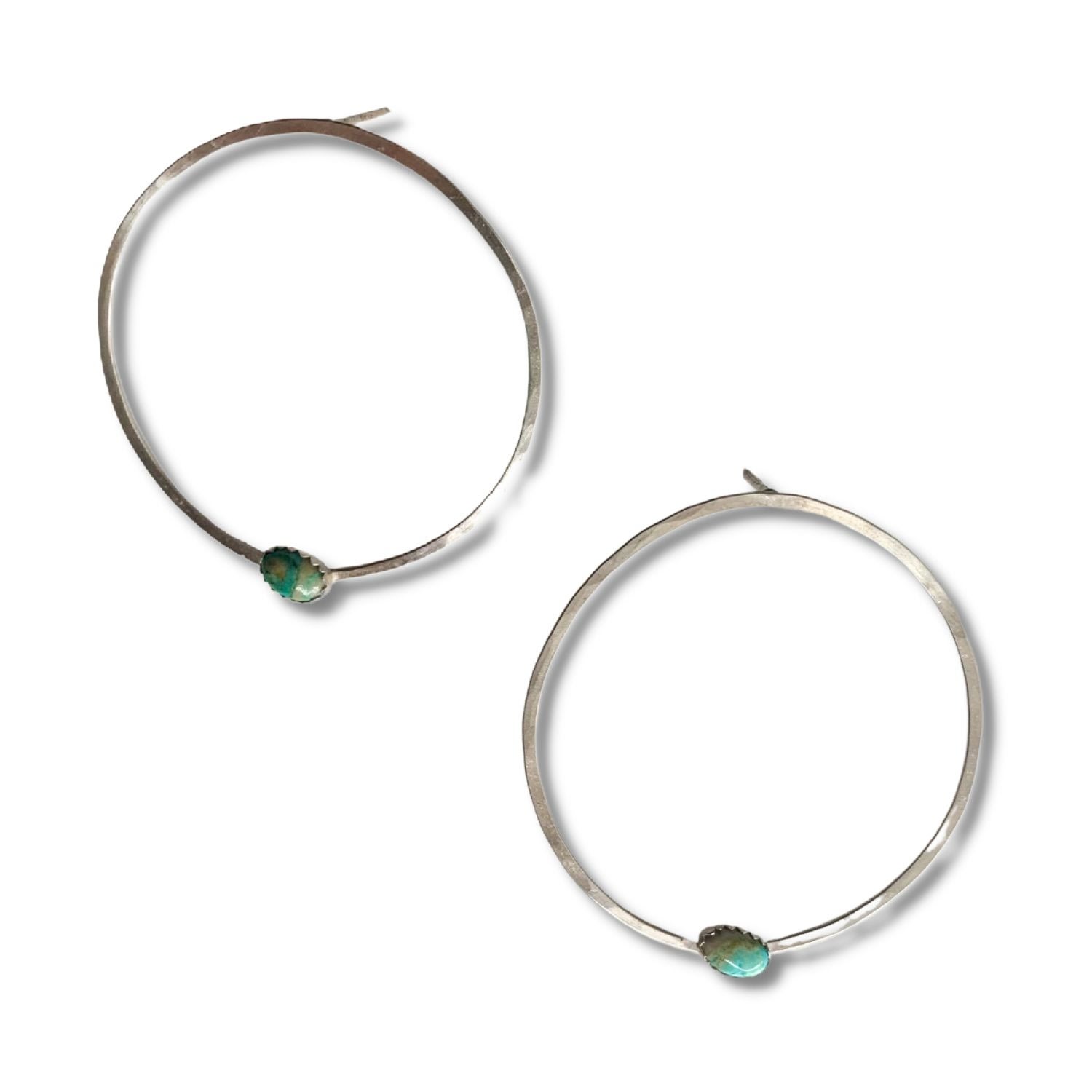 Nueva Luxe Women's Sterling Silver Textured Circle Earrings With American Turquoise In White
