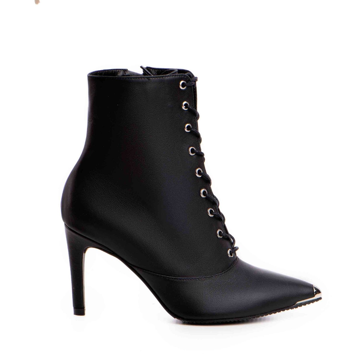 The 5th Element Women's Lace-up Black Leather Ankle Boots With Metal Toe In Black
