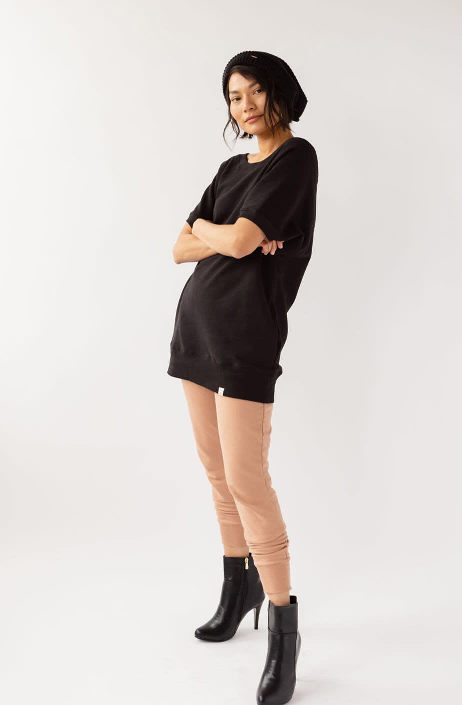 Lana Sweatshirt Tunic - Black, LOVETRUST