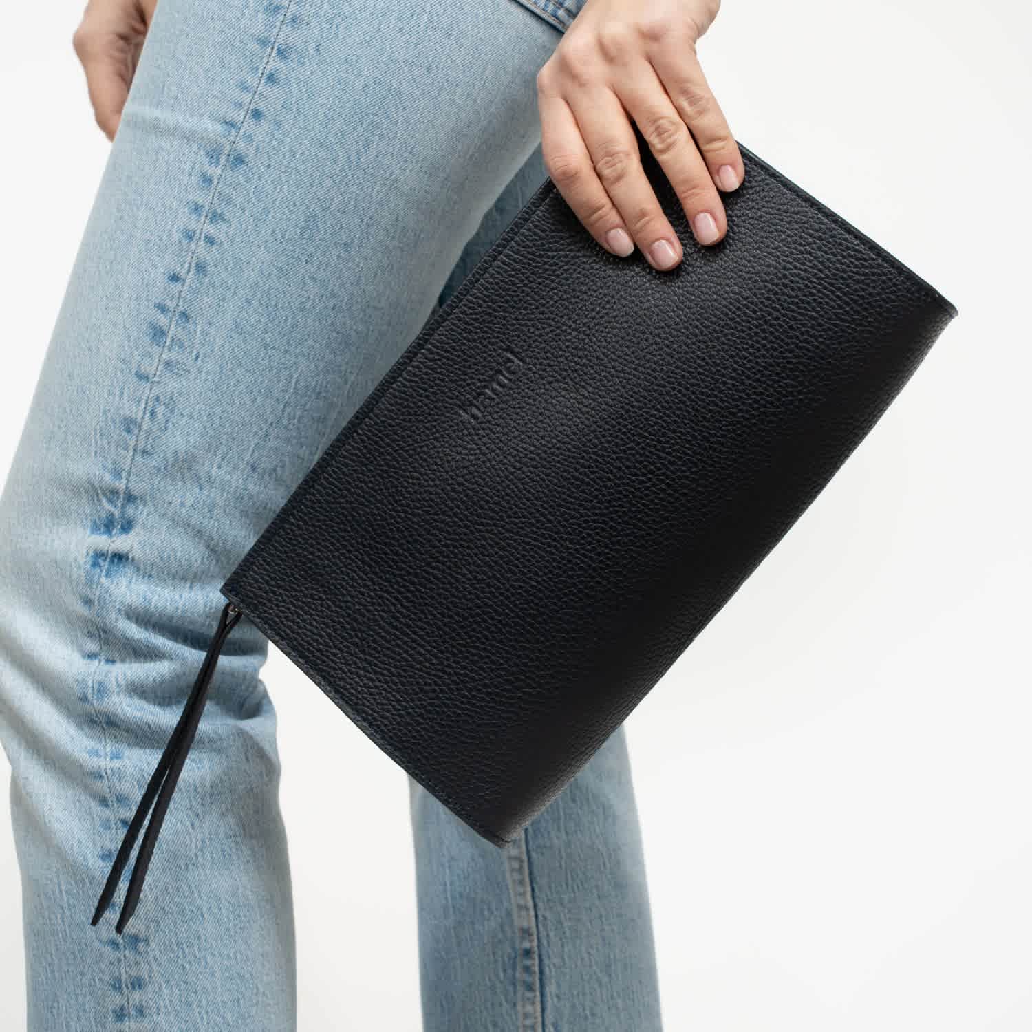 Mitte Leather Clutch Bag - Navy Blue | Hamel Atelier | Wolf & Badger