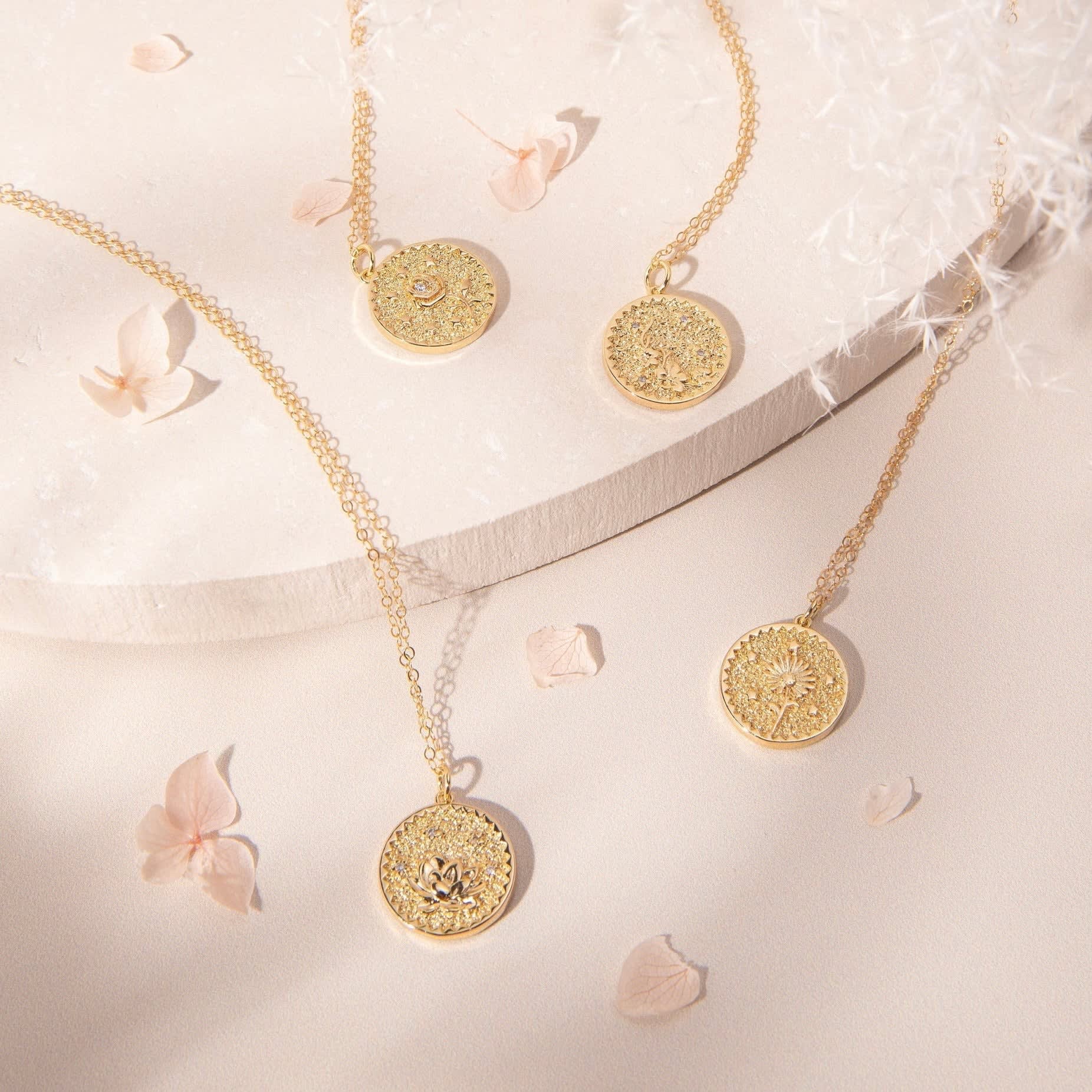 Lotus flower store necklace gold