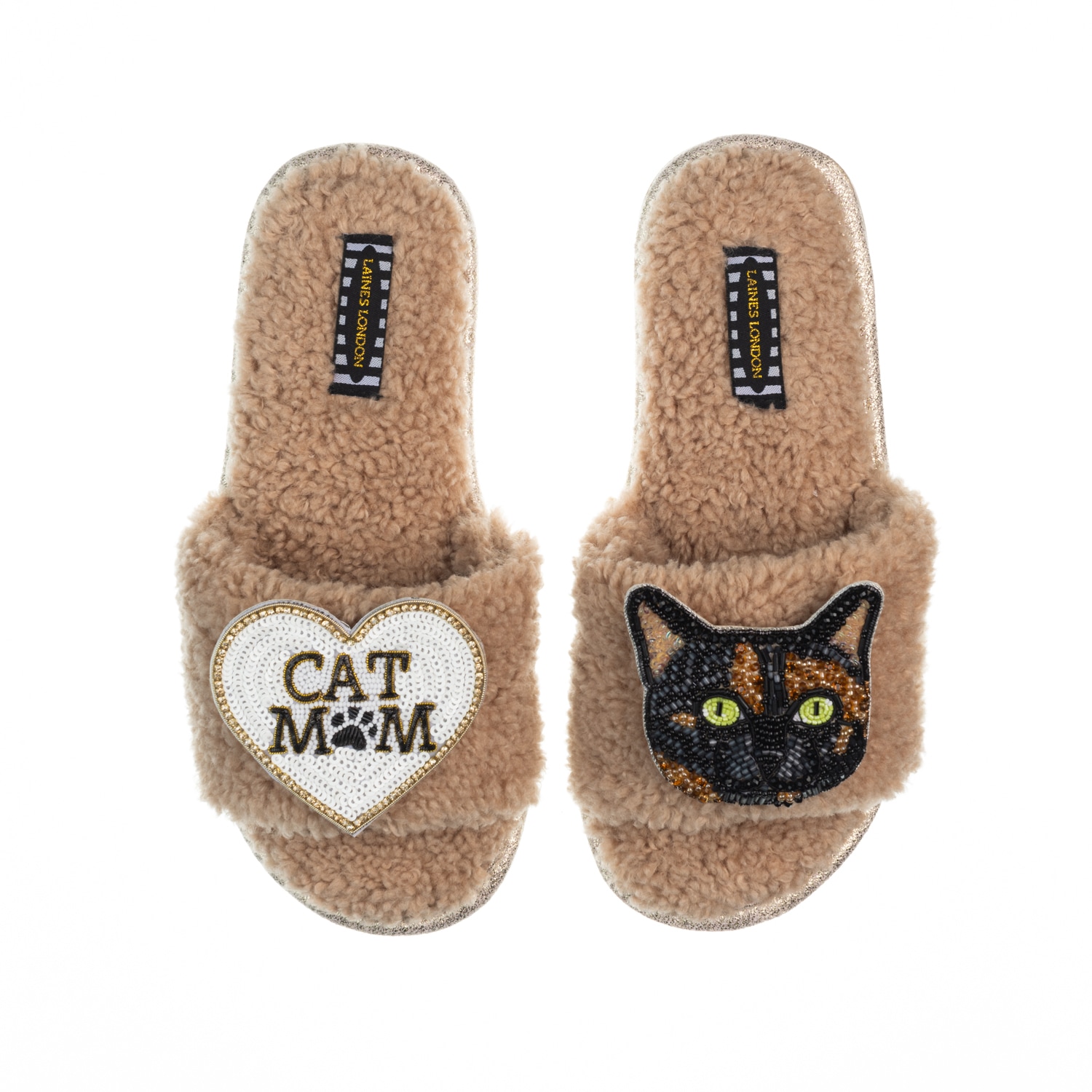 Women’s Brown Teddy Toweling Slippers With Misty Cat & Cat Mom / Mum Brooches - Toffee Large Laines London