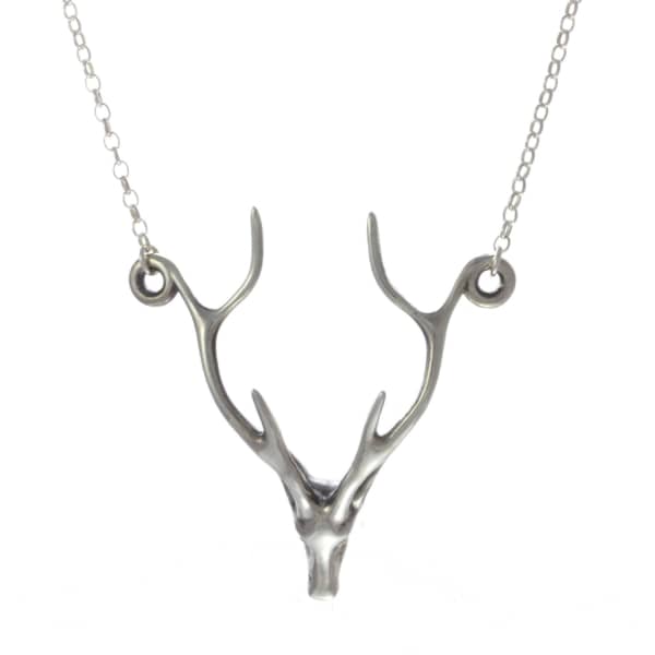 GUCCI WOMEN'S DEER NECKLACE - SILVER