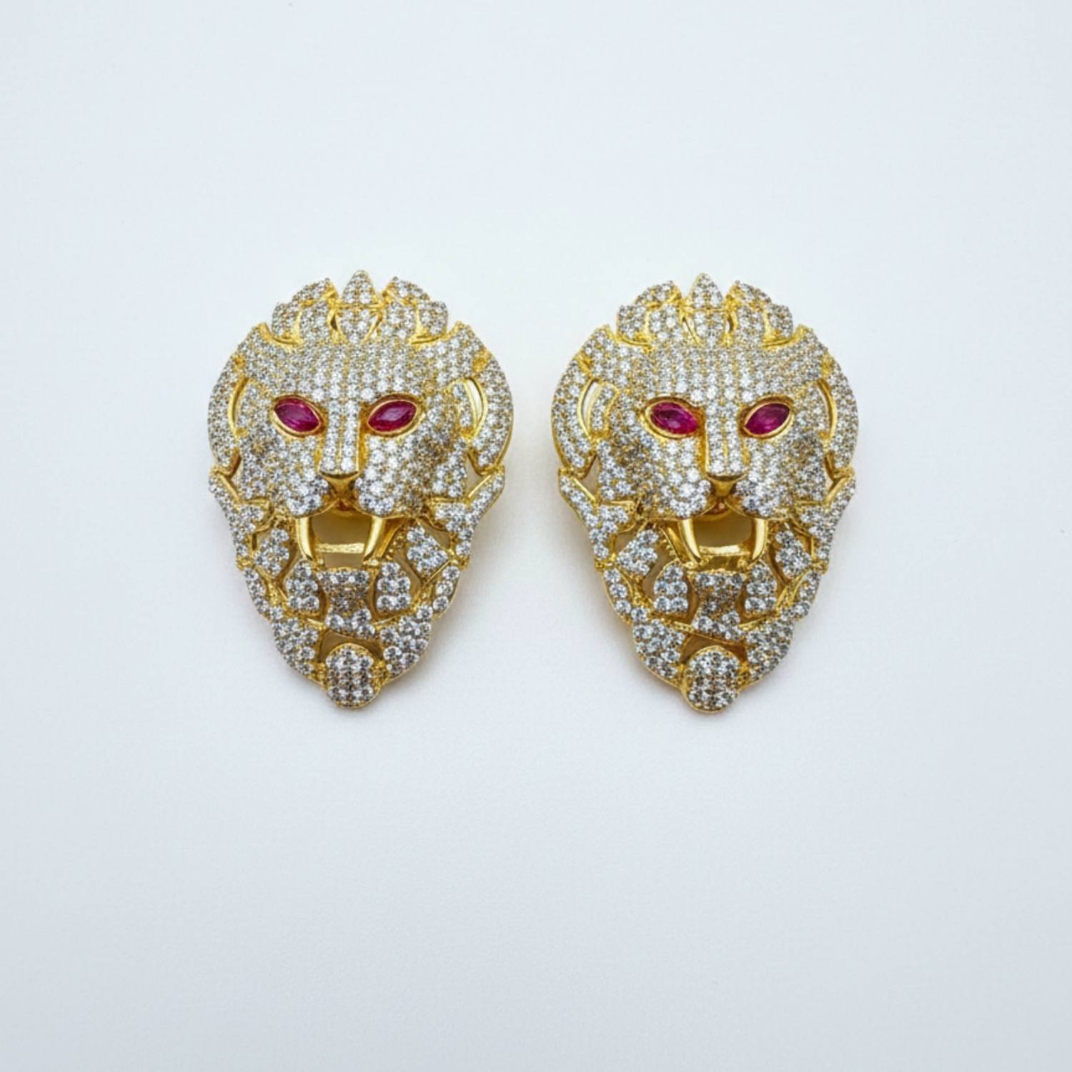 Silver & Elegant Co. Women's Gold The Majestic Crystal Lion Studs