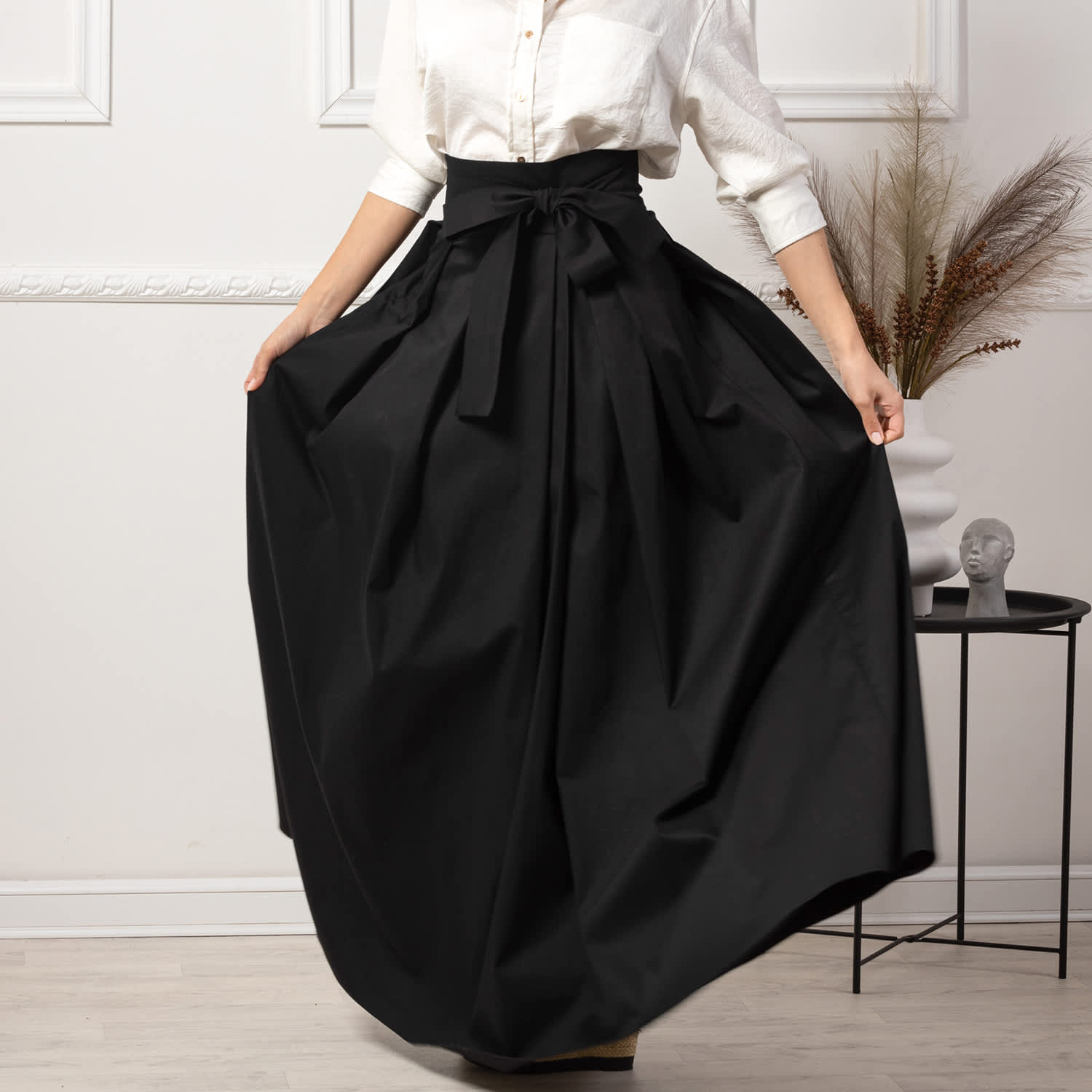 ★SCULPTOR★ Table Cloth Maxi Skirt Glossy Black SC24S424BK Black tulle maxi skirt – FloAtelier Handmade