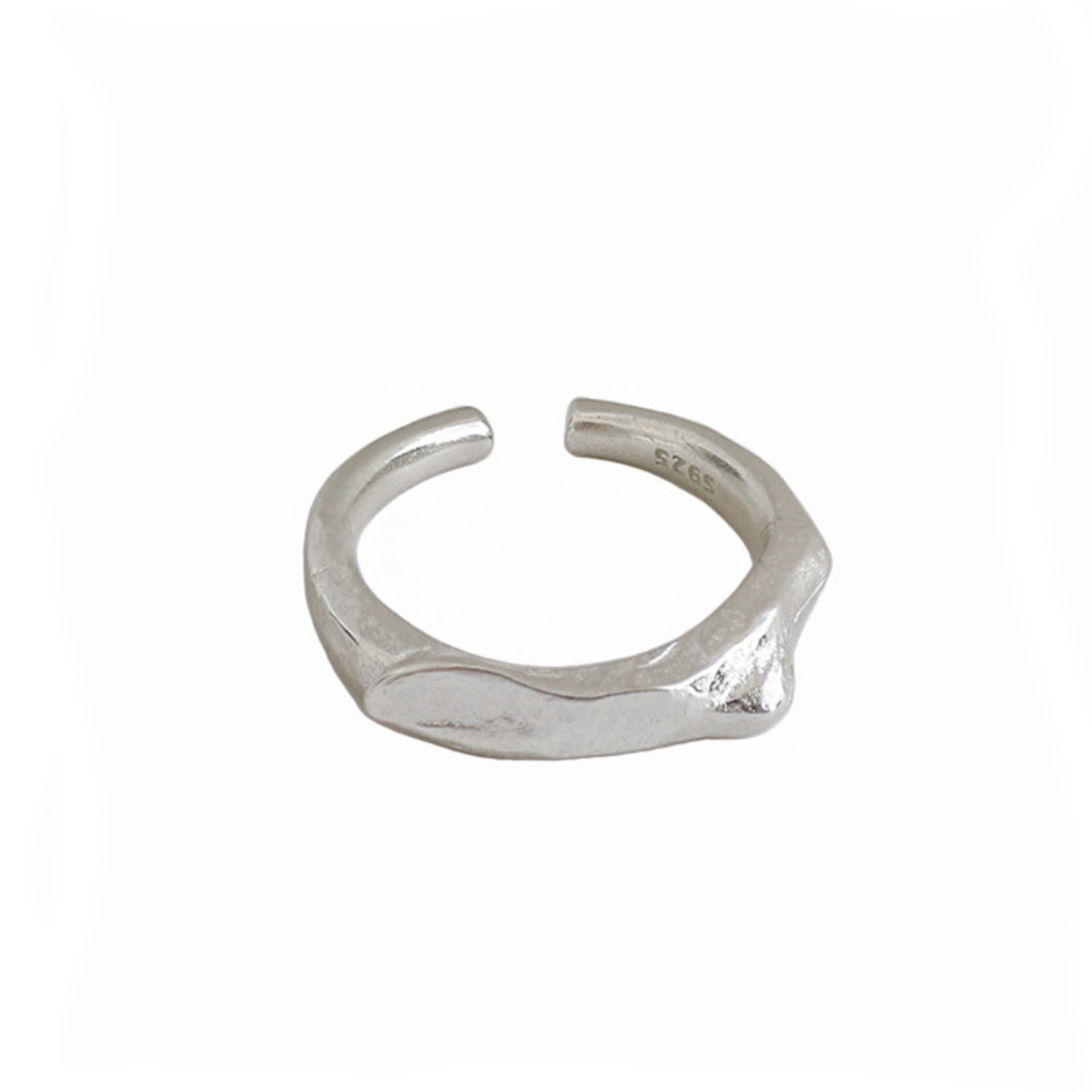 Janus Edinburgh Women's Cobbler Organic Chunky Sterling Silver Ring In Silver