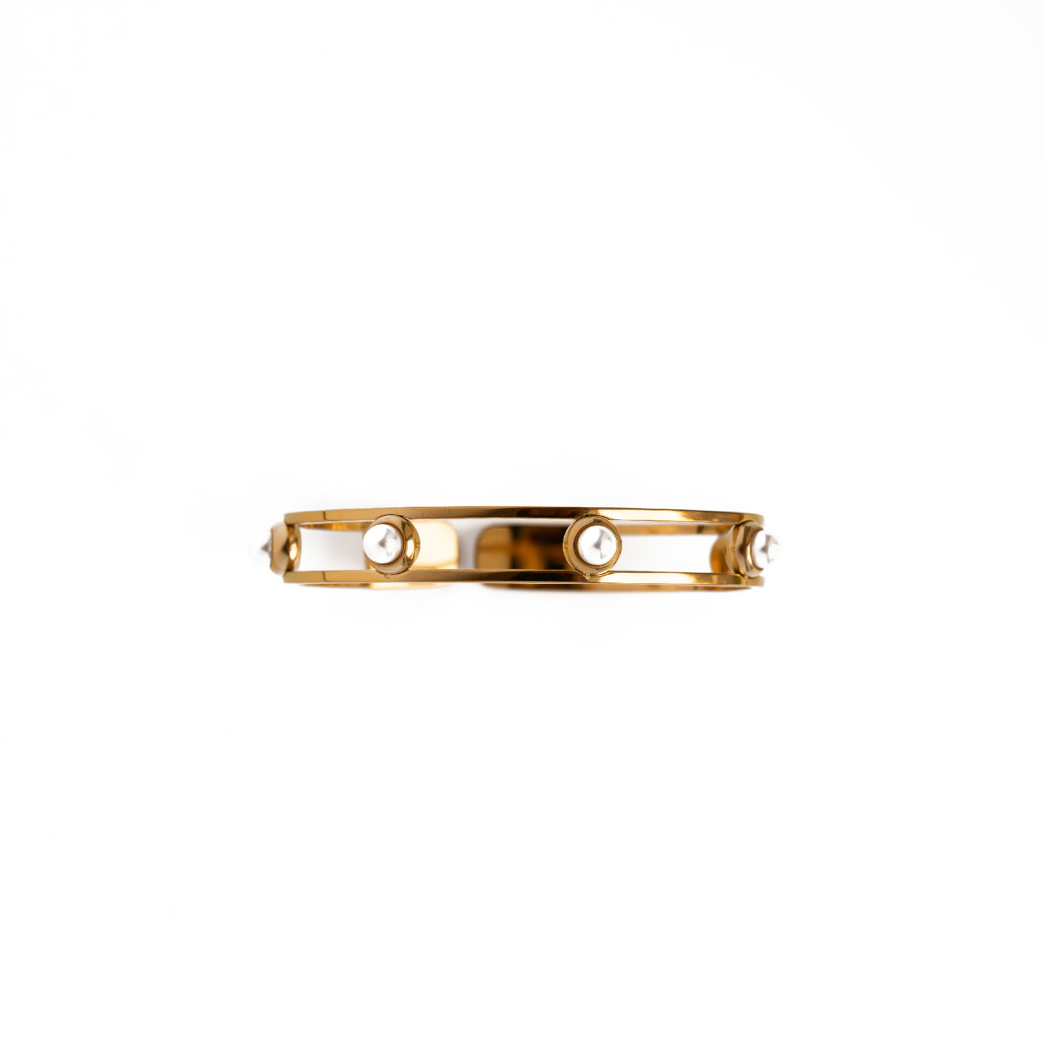 Superdivajewellery Women's Gigi Gold Pearl Bangle In Gold