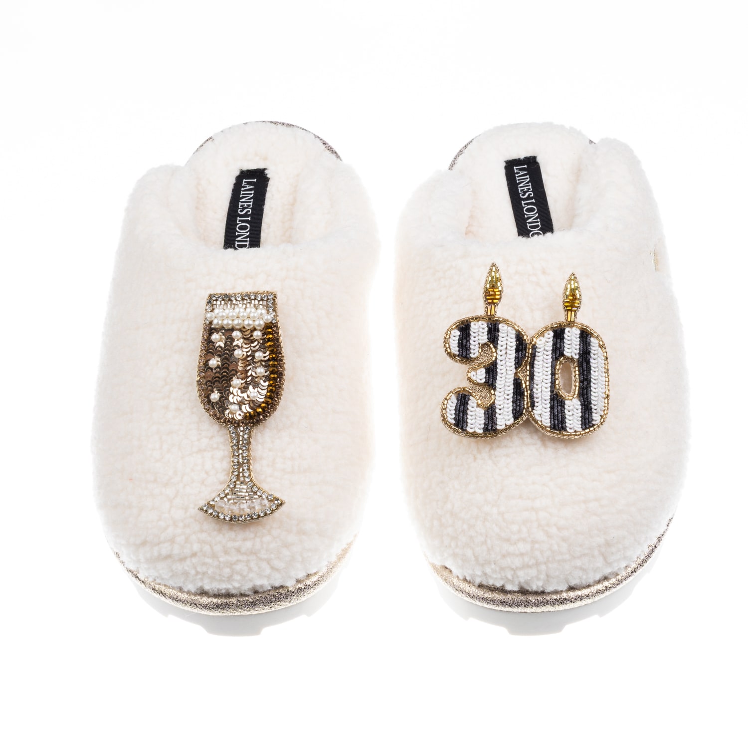 Laines London Women's White Teddy Closed Toe Slippers With Stripe 30th Birthday & Champagne Glass Brooches - Cream In White