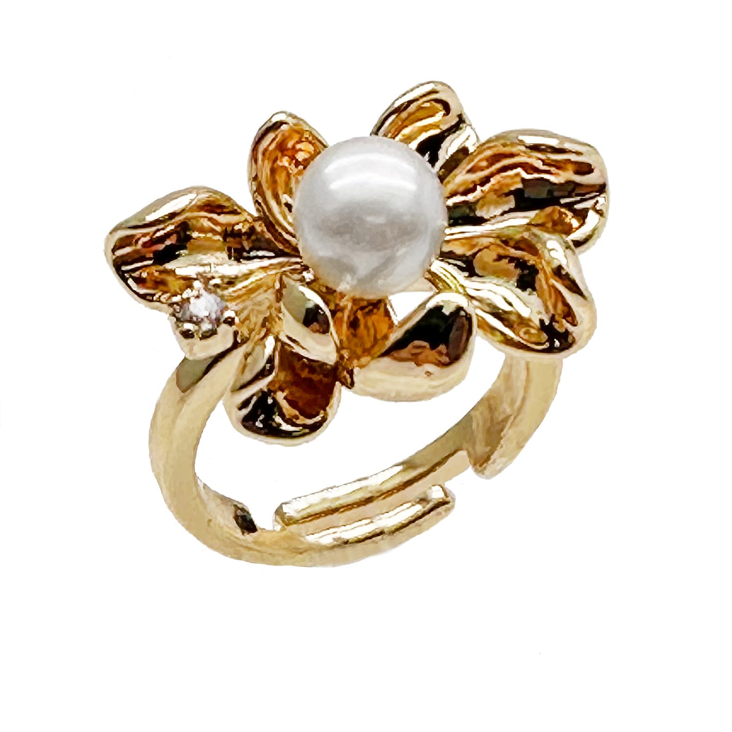 Women’s White Flower Setting With Freshwater Pearls Ring Farra