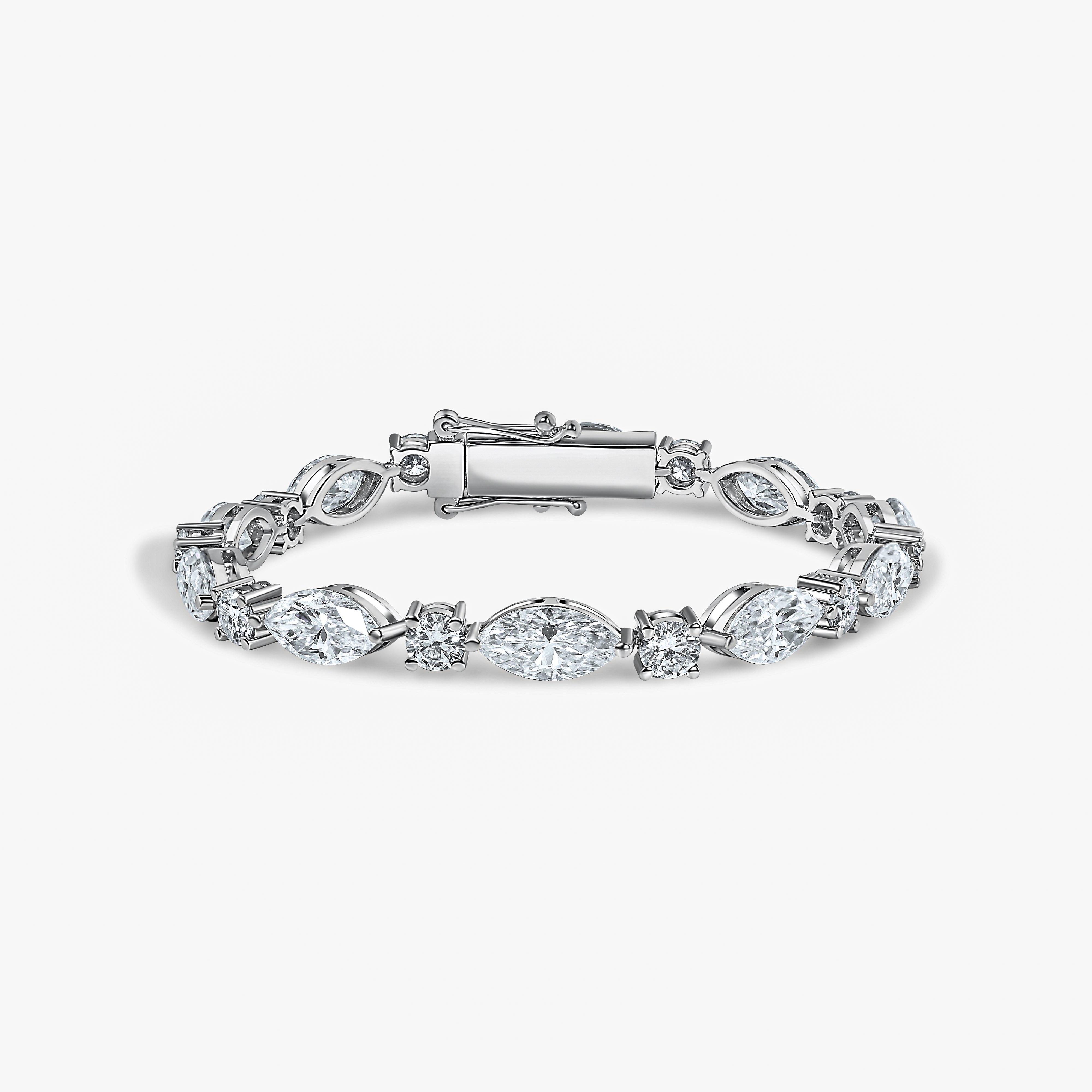 Viviana Halil Women's The Yves Moissanite Bracelet In Sterling Silver In Silver