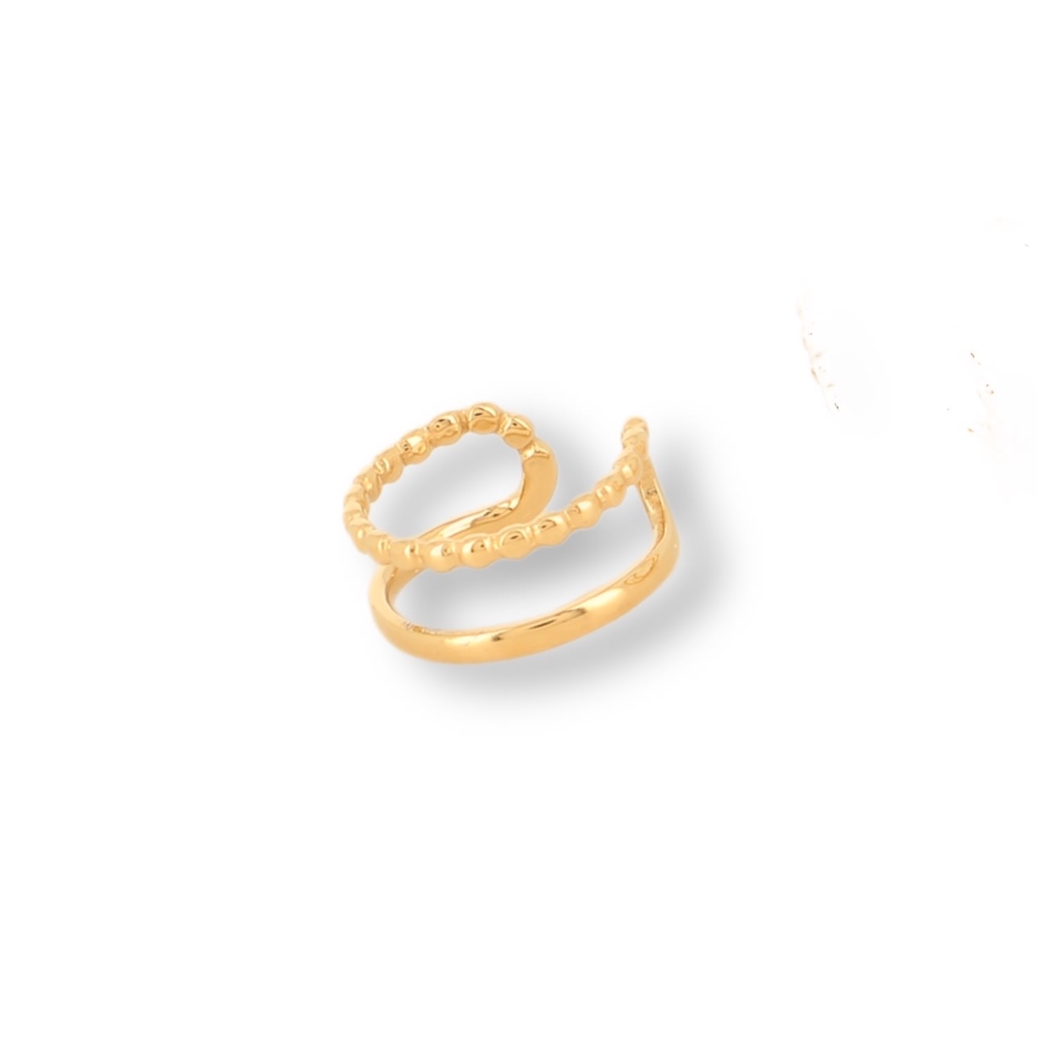 Mink&ivy Women's The Lilly Dainty Textured Ear Cuff Tarnish Free Gold In Gold
