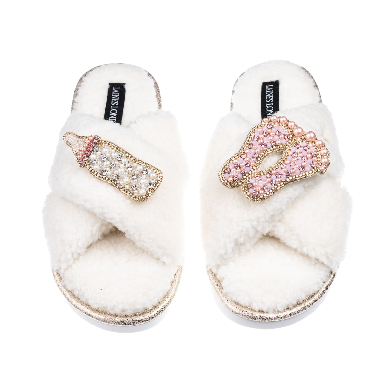 Laines London Women's Neutrals / White Laines Neutral Boucle Slippers With Pink New Baby Girl Brooches - Cream