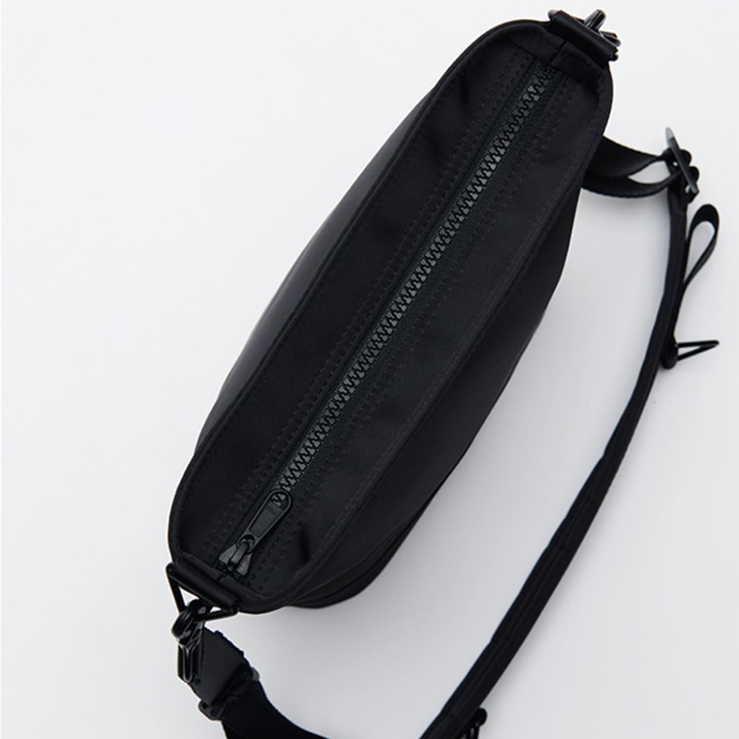 HAH ARCHIVE★2-Way Waterloo Black Nylon Duffle Bag 2-Way Waterloo Nylon Duffel Bag (Black) - HAH ARCHIVE | 60