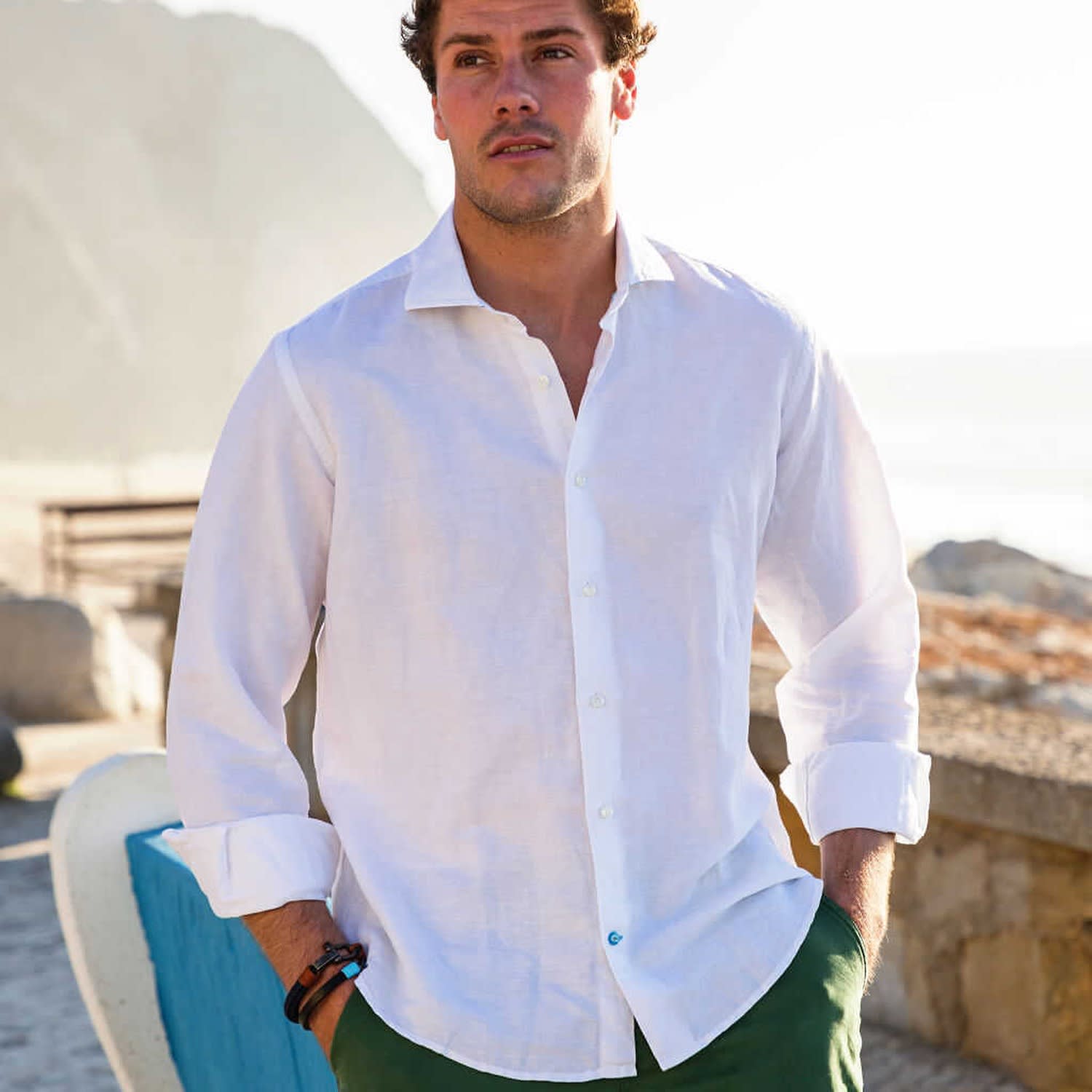 white linen shirt outfit men