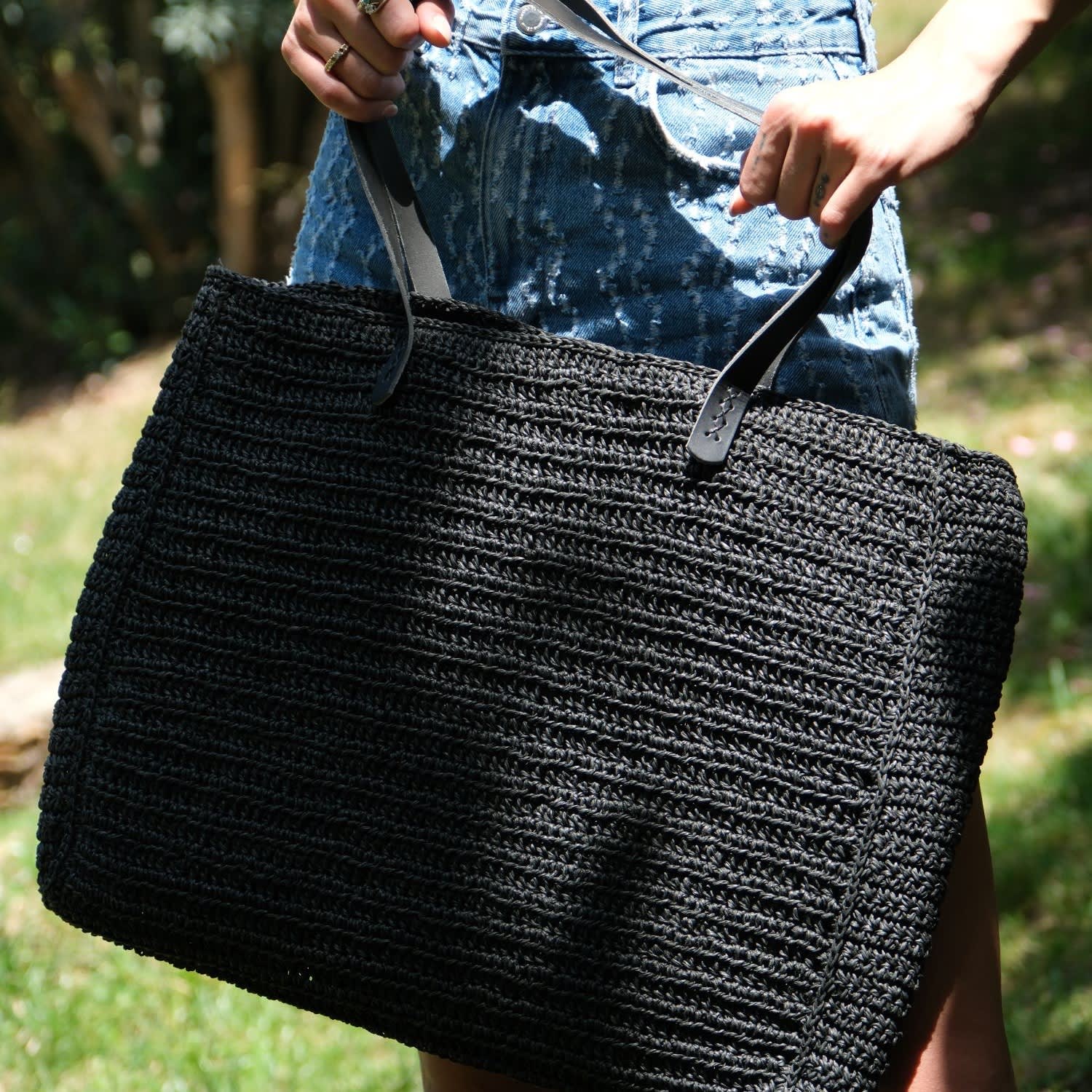 Special Black Beach Bag by Springmoonatelier