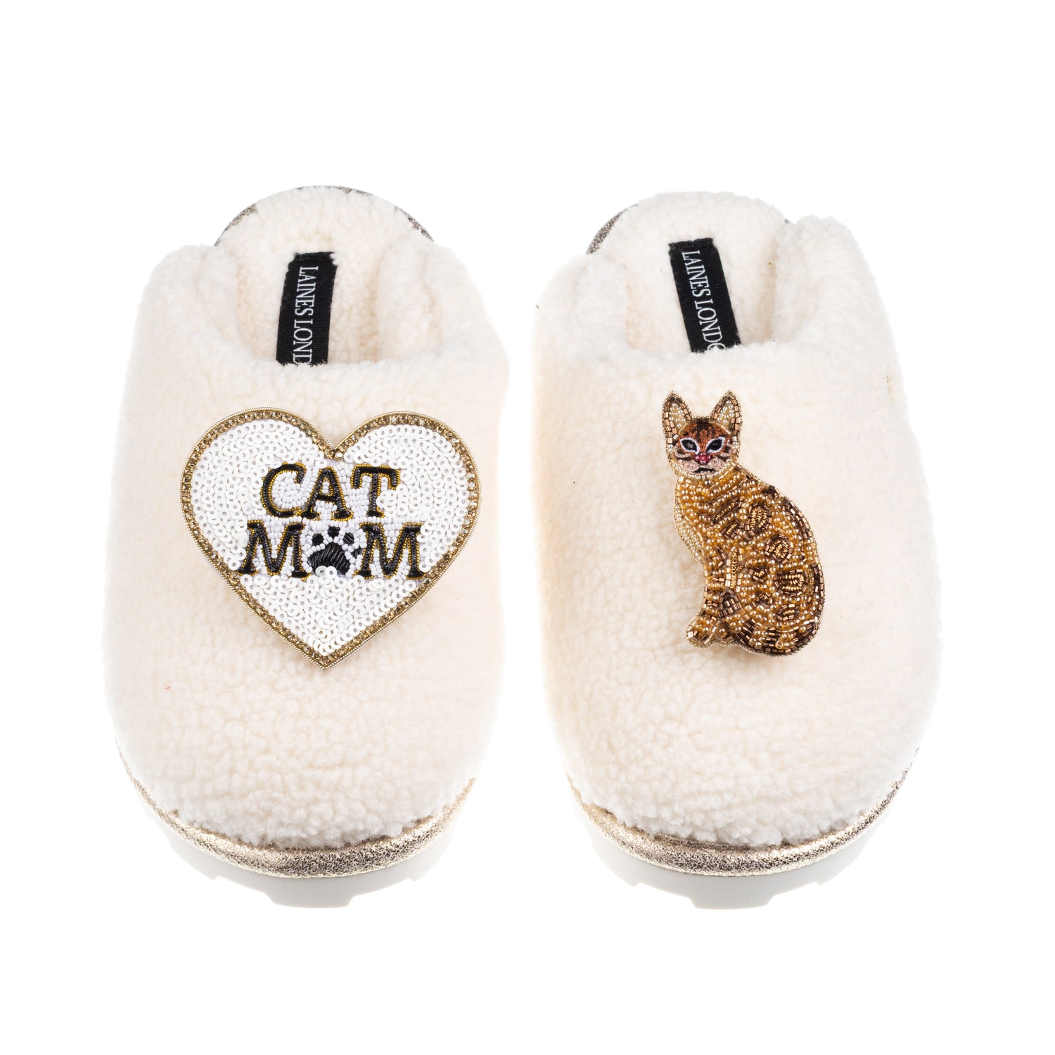 Laines London Women's Neutrals / White Teddy Closed Toe Slippers With Cat Mum/mom & Bengal Cat Brooches - Cream In White