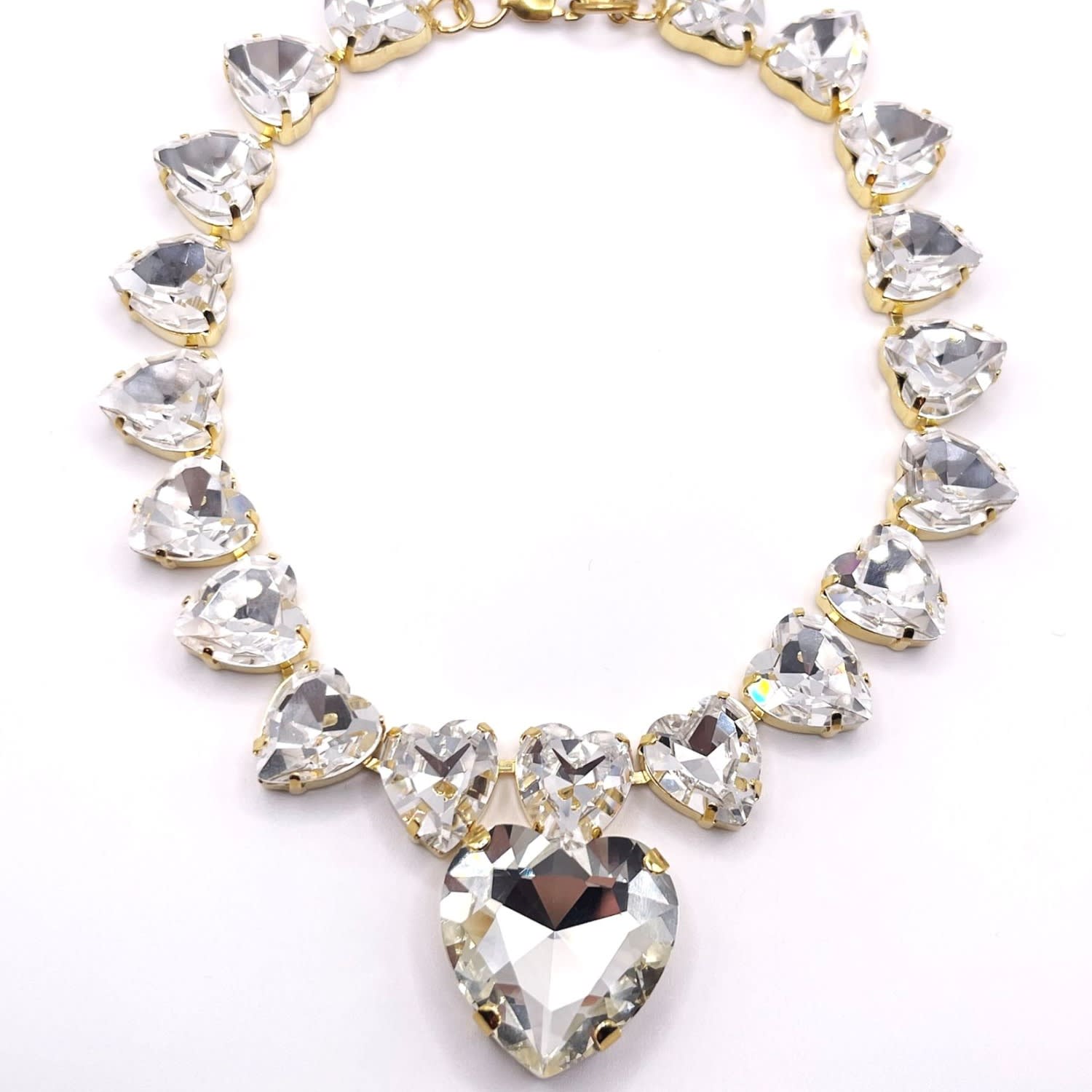 Achala Handcrafted Women's Neutrals / Gold Crystal Diamond Heart Necklace