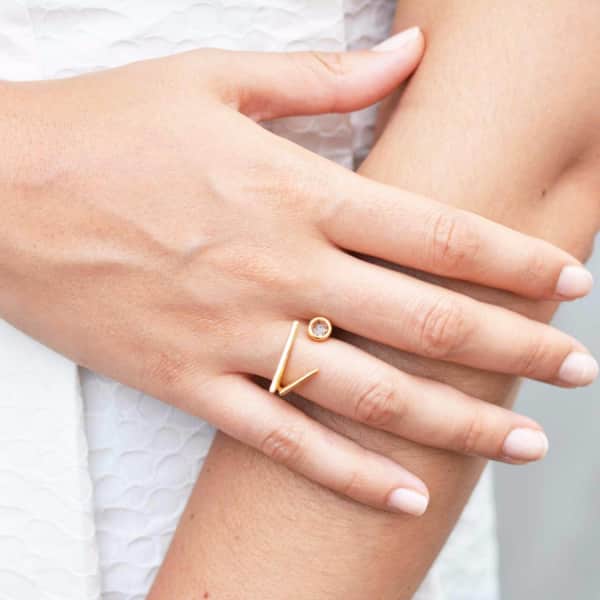 Neola Roxanne Gold Ring With Topaz In Gold