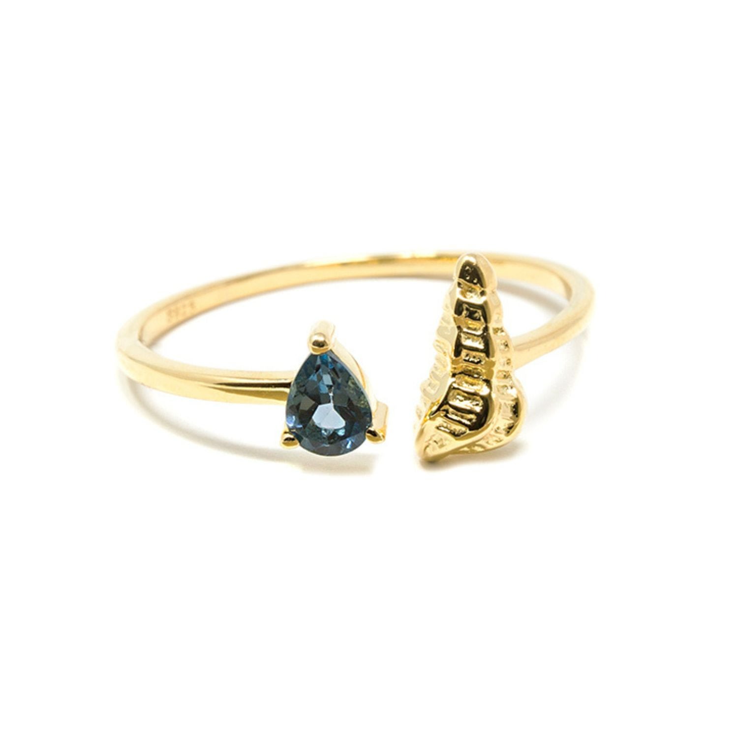 Nasi Silver Women's Shell Sedef Ring- Blue Topaz, Gold In Gold