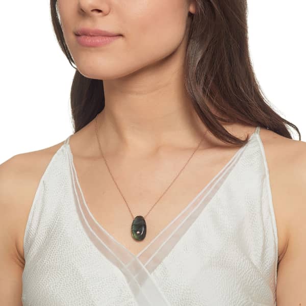 LOLA ROSE LONDON Curio Diamond Large Pebble Necklace Labradorite