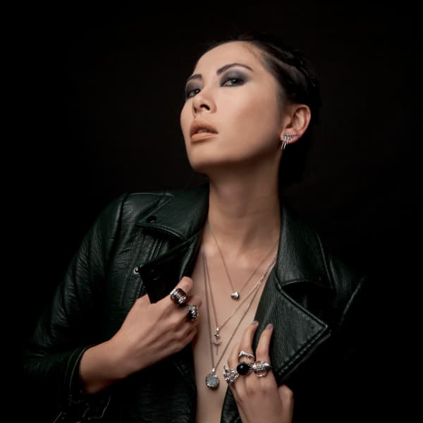 GUCCI WOMEN'S BLACK SEA GLACIER RING SILVER & WHITE TOPAZ