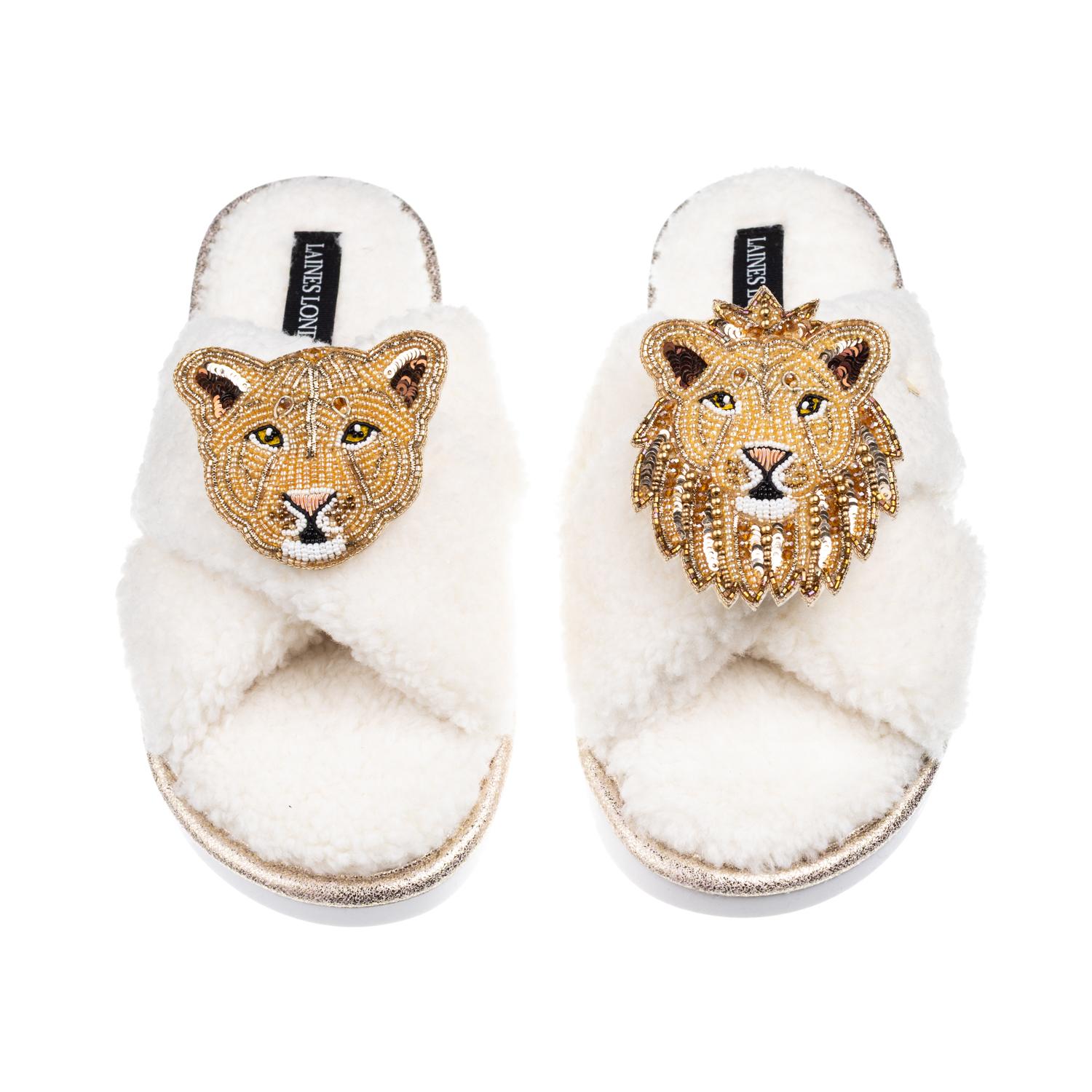 Laines London Women's Neutrals / White Laines Neutral Boucle Slippers With Lion & Lioness Brooches - Cream