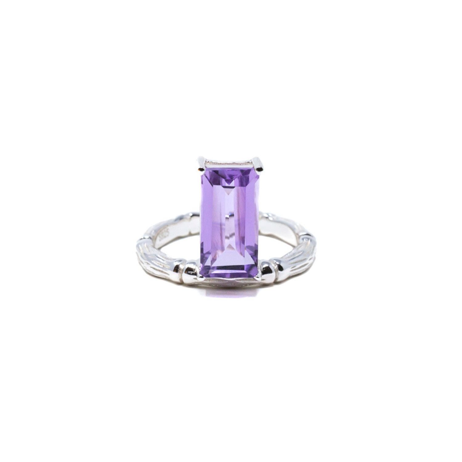 Nasi Silver Women's Purple Floating Bamboo Gemstone Ring- Amethyst, Silver In Metallic