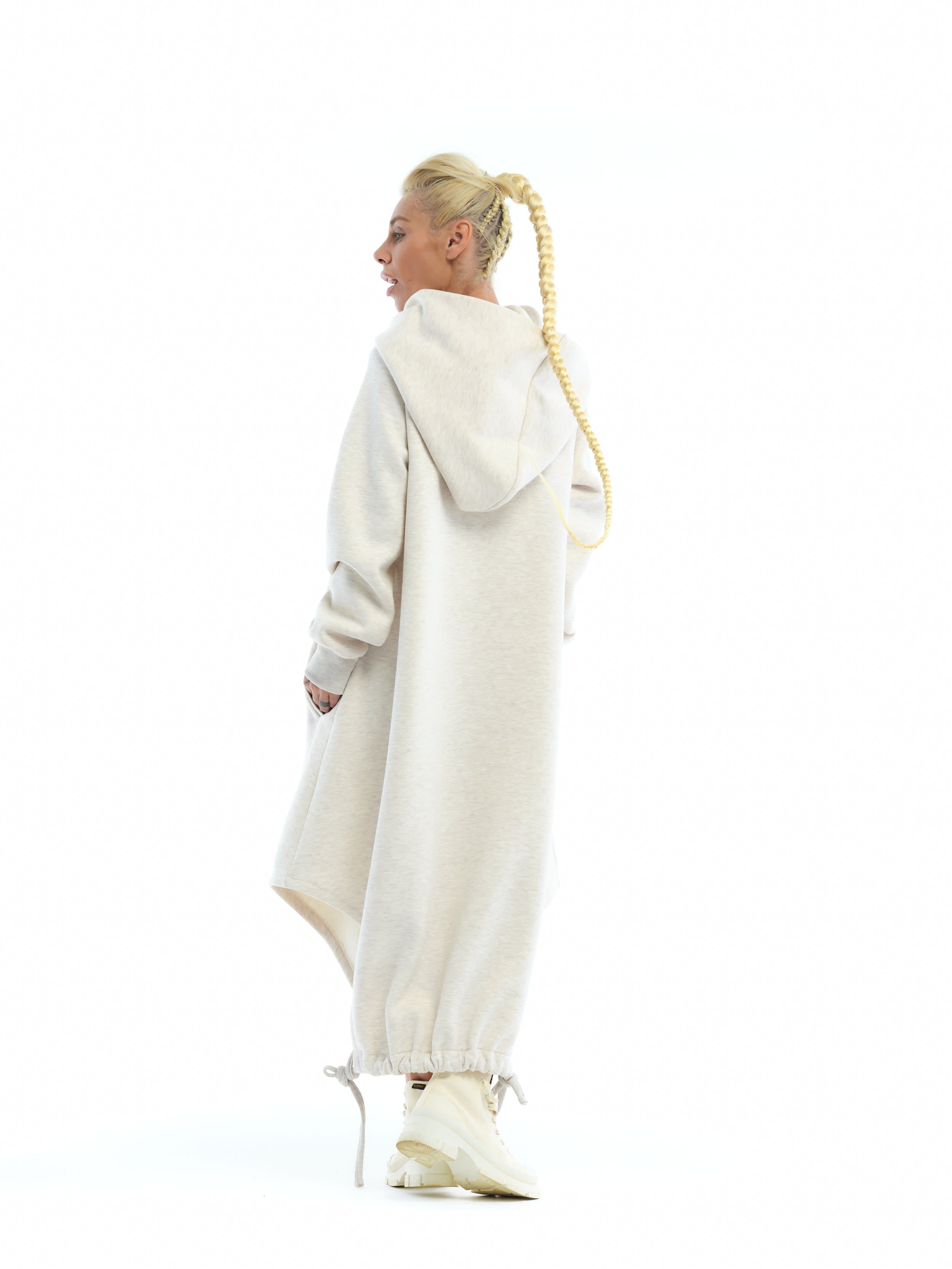 oversized hoodie dress Oversize Cream | Clothes By Locker Room Baggy Color:Cream Lace collection_ornaments 5 Casual Party Looks This adorable bear print