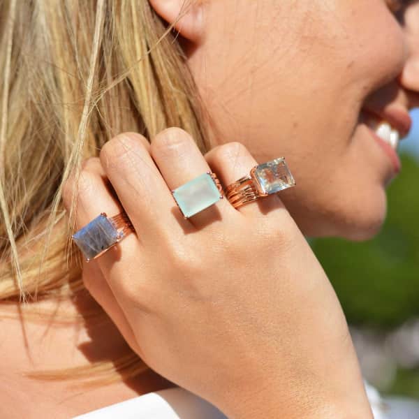 Neola Pietra Gold Cocktail Ring With Labradorite Gemstone In Cocktail