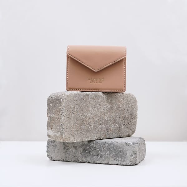 Alkeme Atelier Fire Mini Wallet - Nude In Mini