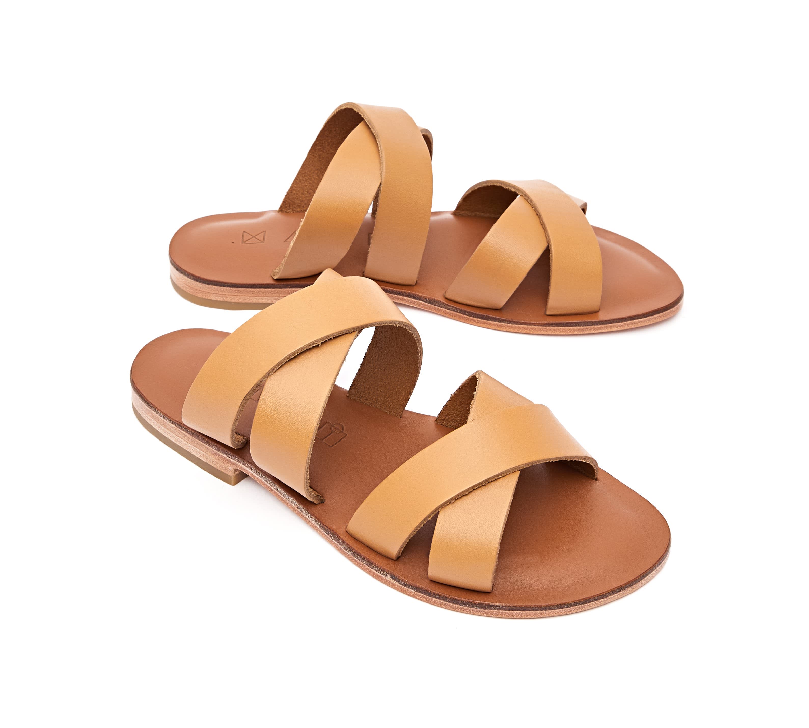 Wave Flat - Tan | Maki Sandals Wolf & Badger