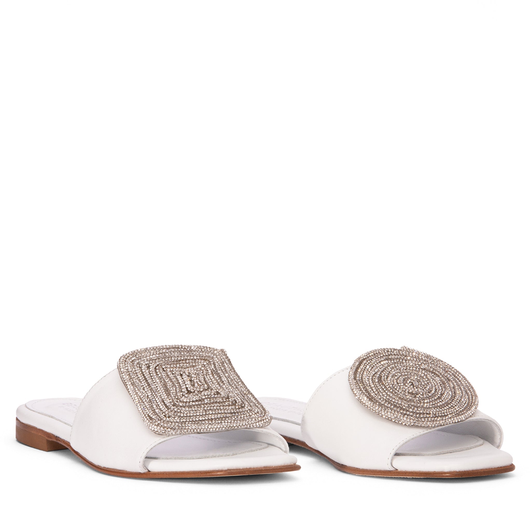 Beautiisoles By Robyn Shreiber Made In Italy Adeline Flat White Leather Women Slide Comfortable & Dressy Wedding & Day & Evening In White