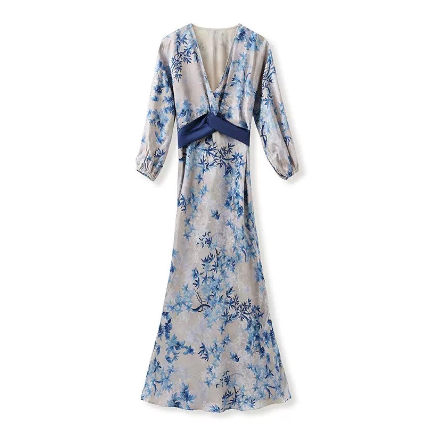 Jiaying Wang Wjy Studio London Women's Blue / White Printed Bamboo Slim-fit Jacquard Silk Dress