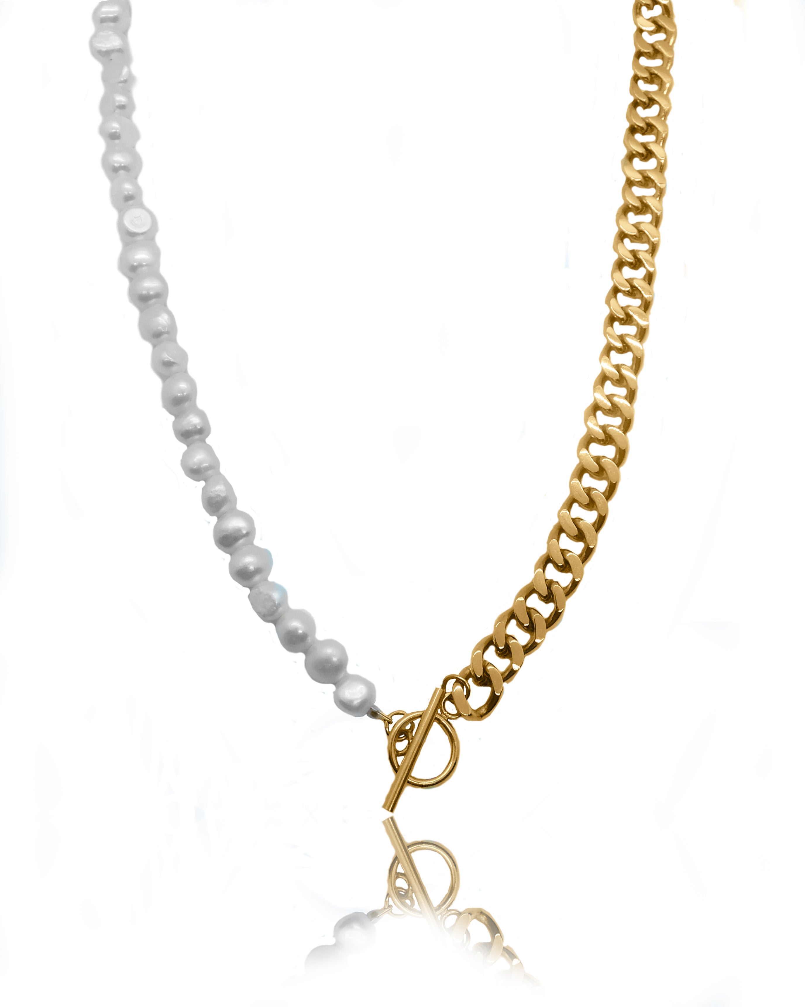 Women’s Gold Blanche Fresh Water Oyster Pearl Cuban Chain Necklace Viea