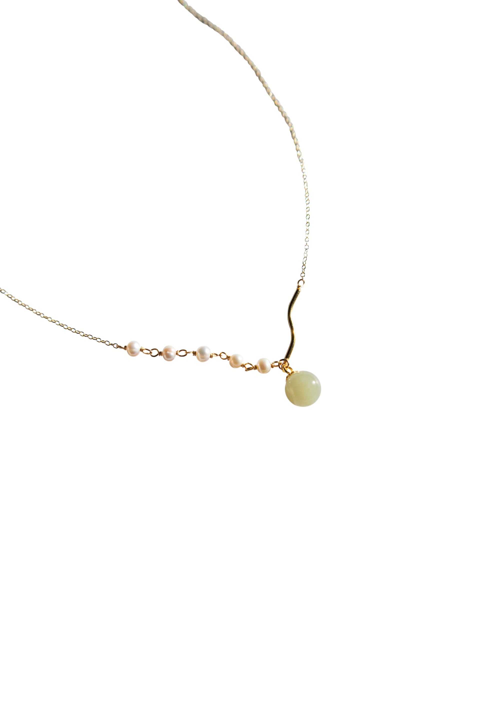 Isla Green Jade & Freshwater Pearl Necklace | seree | Wolf