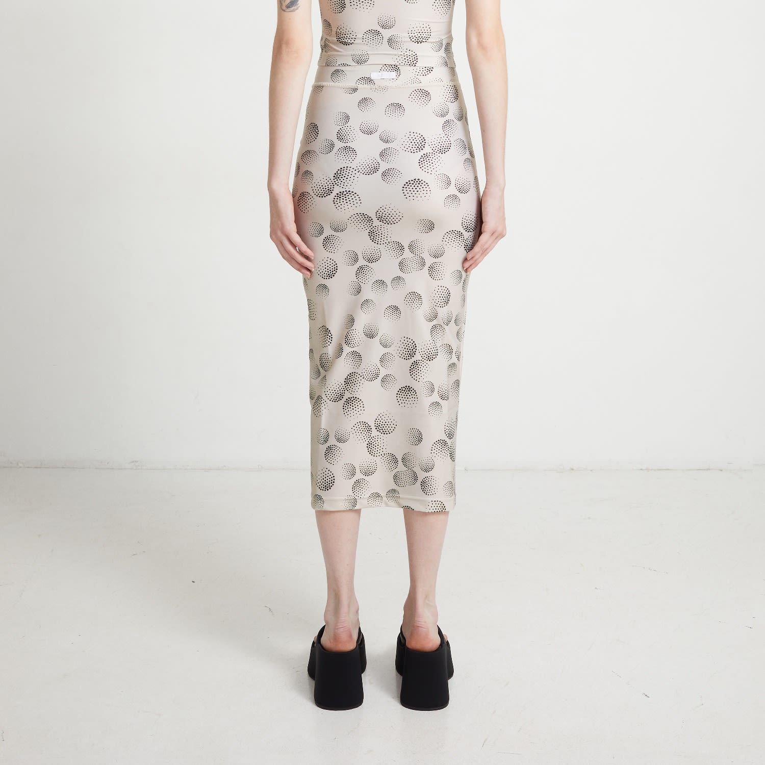 Angie Moon Beige | ADITI | Wolf & Badger