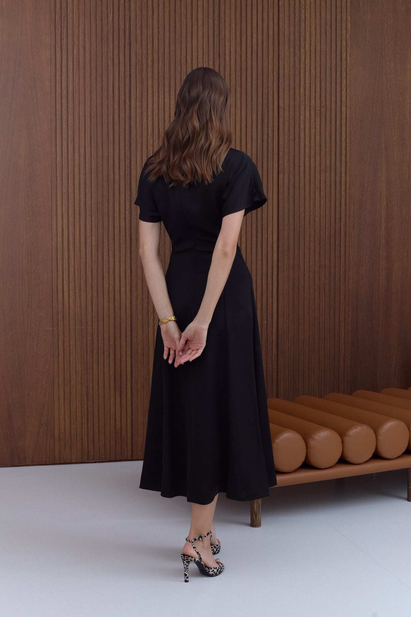 Tori Black Structured Midi Dress | UNDRESS | Wolf & Badger