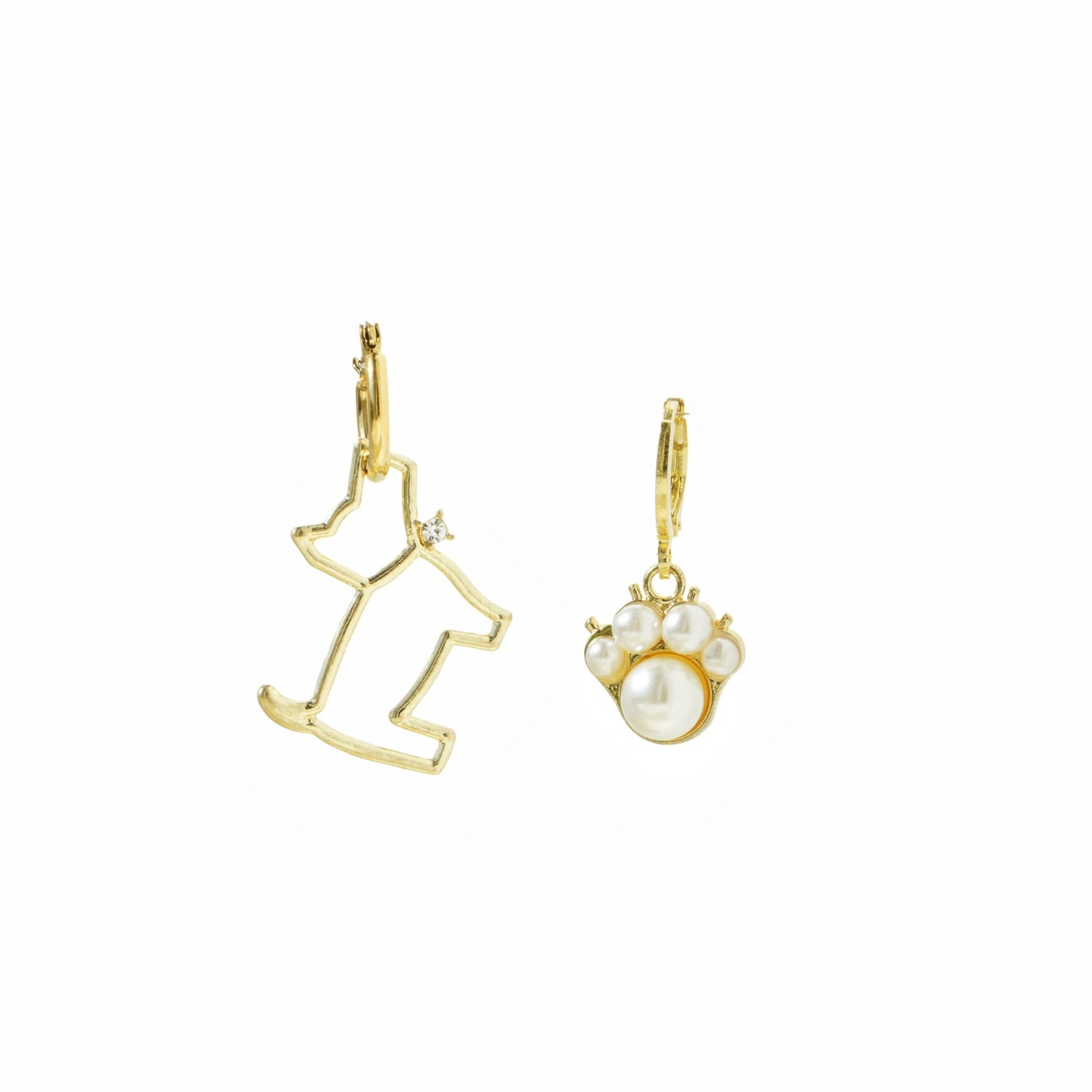 I'mmany London Women's Pawsitive Golden Terrier And Pearl Paw Mixmatch Drop Earrings