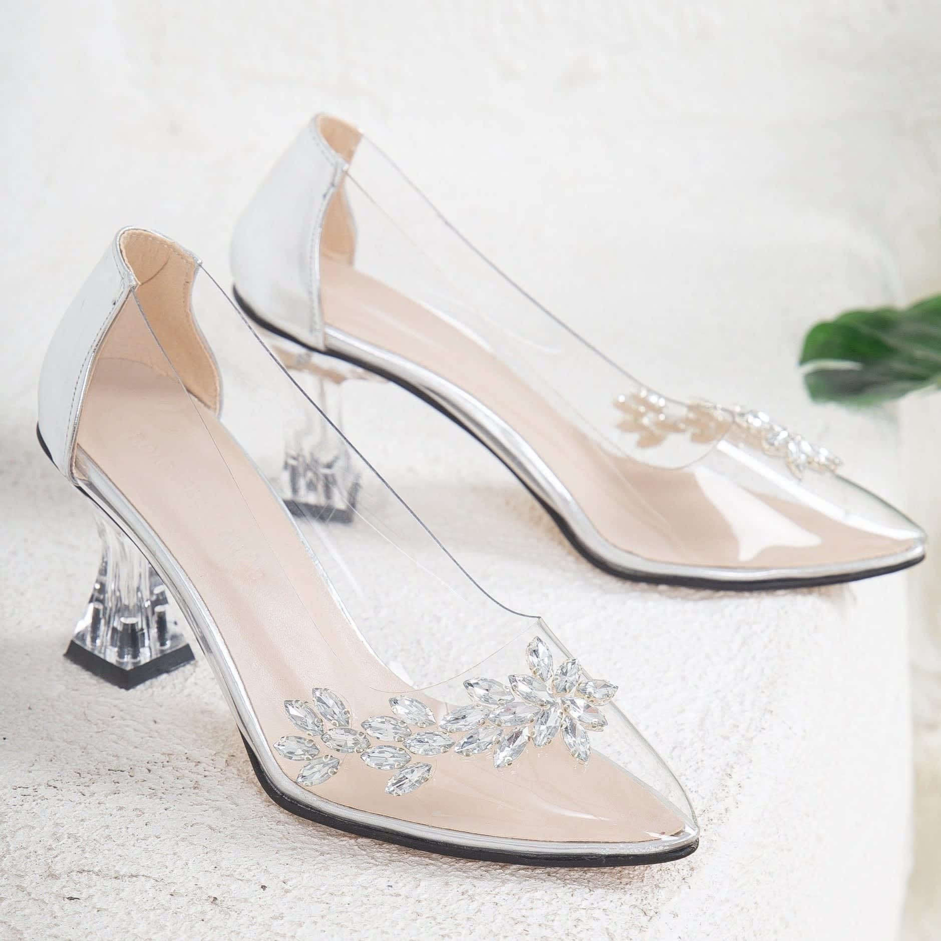 Cinderella - Silver Transparent High Heels | Forever