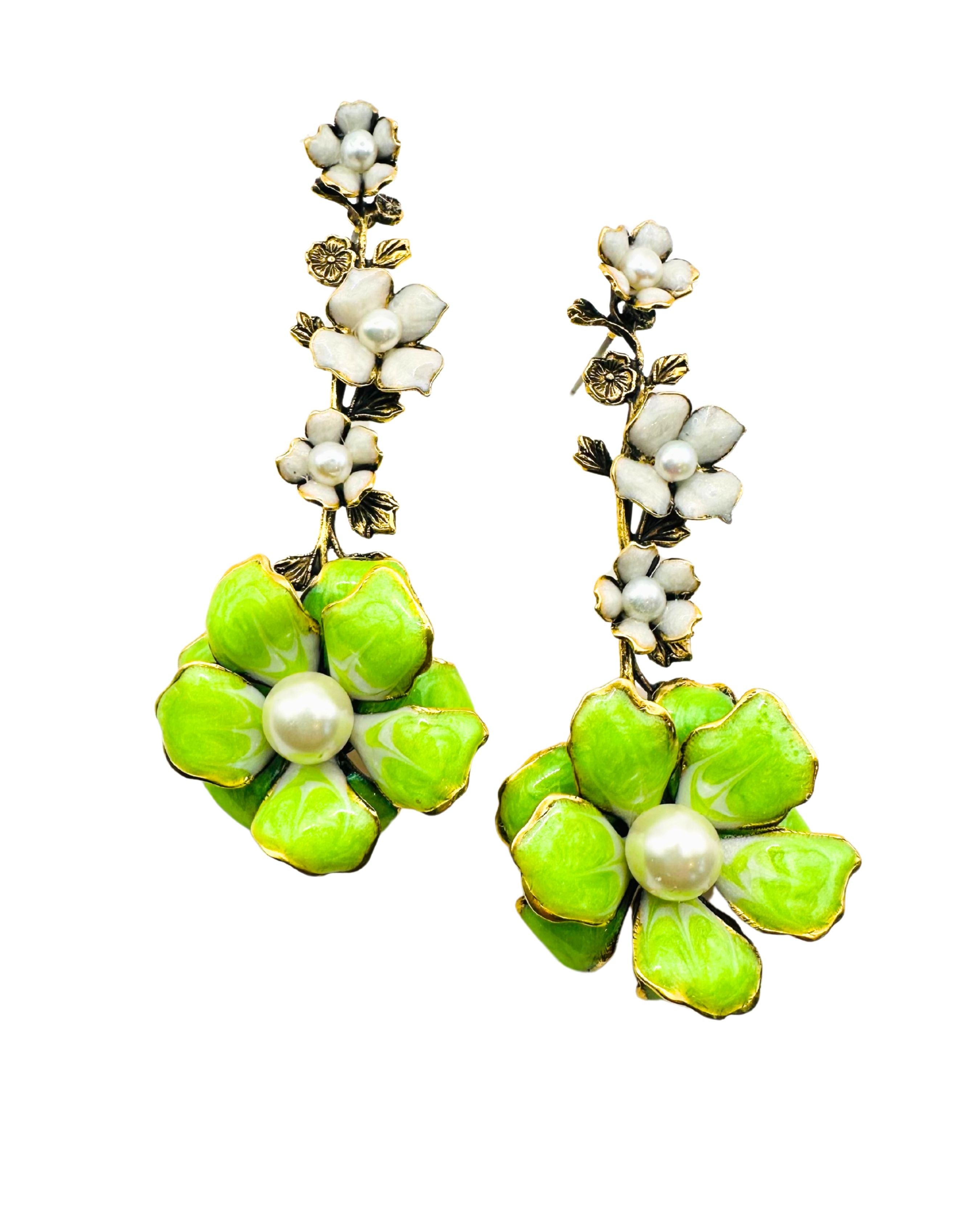 The Pink Reef Women's Green  Big Bloom Earring In Lime In Green