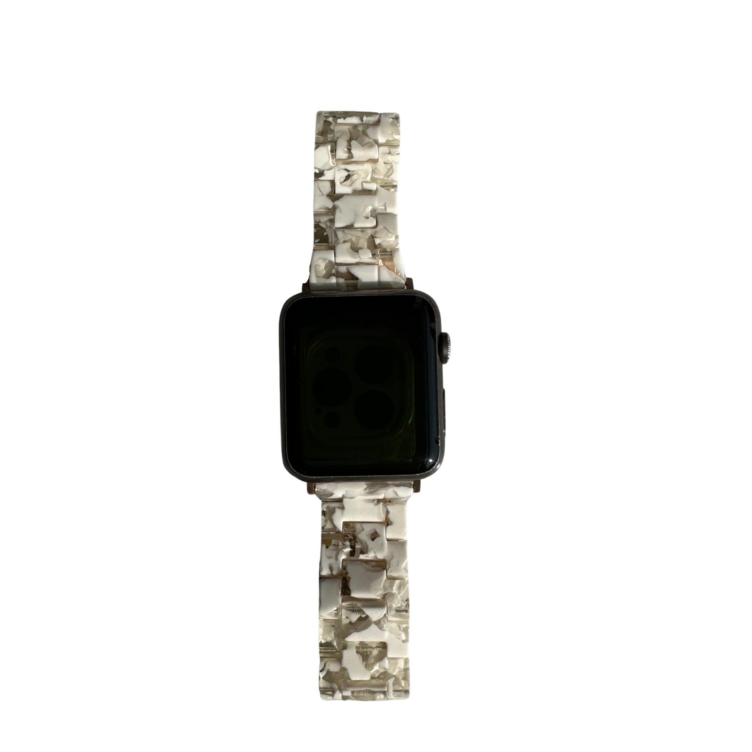 Women’s White Apple Watch Band In Baby’s Breath Small Closet Rehab