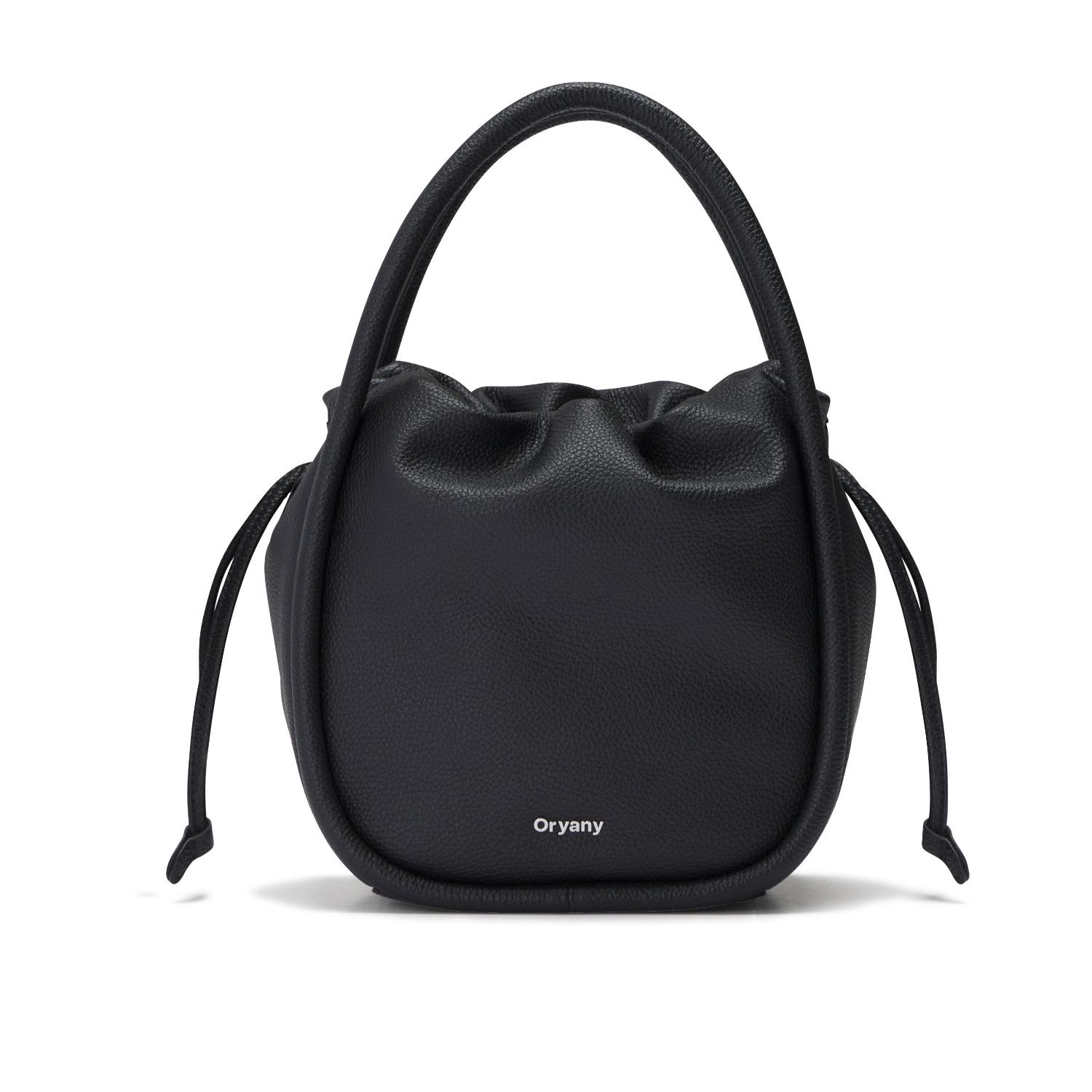 Madeleine Black Bucket, Oryany