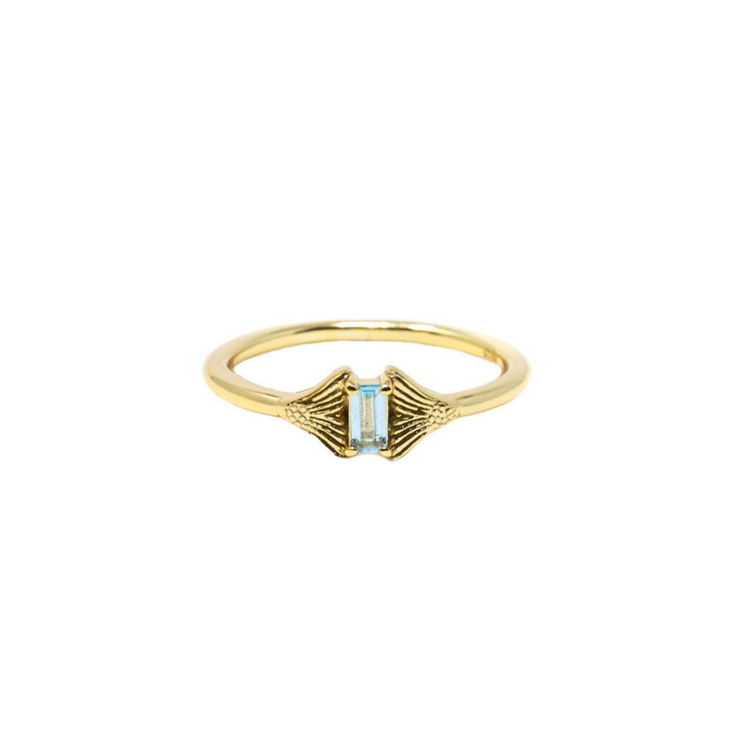 Women’s Fin Ring- Blue Topaz, Gold Nasi Silver