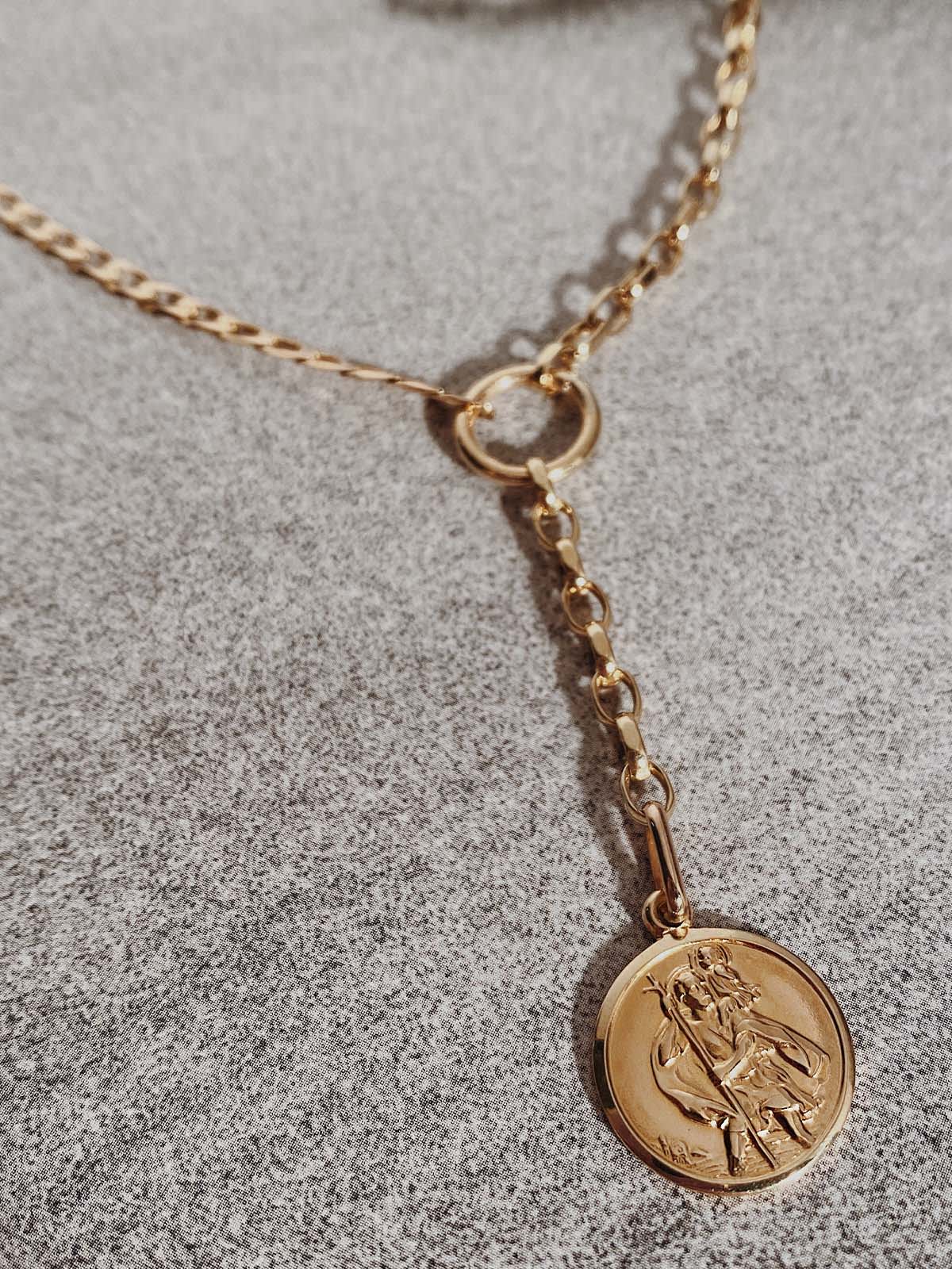 Vintage st store christopher necklace