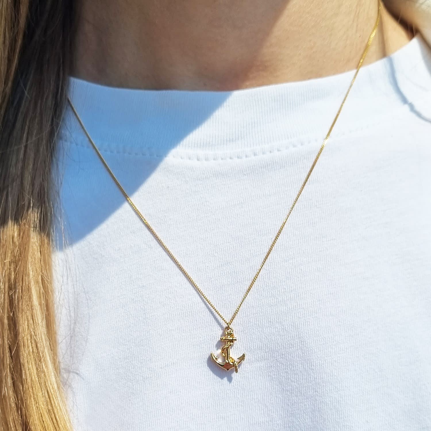 Anchor Necklace - Gold | Lee Renee | Wolf & Badger