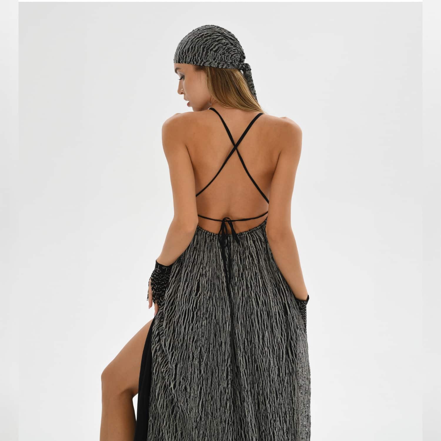 green emerald velvet dress Zapaka Women Chiffon Black Maxi Boho Formal Dress with Slit Pleated Sheath  One Shoulder Sleeveless Evening Dress – ZAPAKA AU main image 1