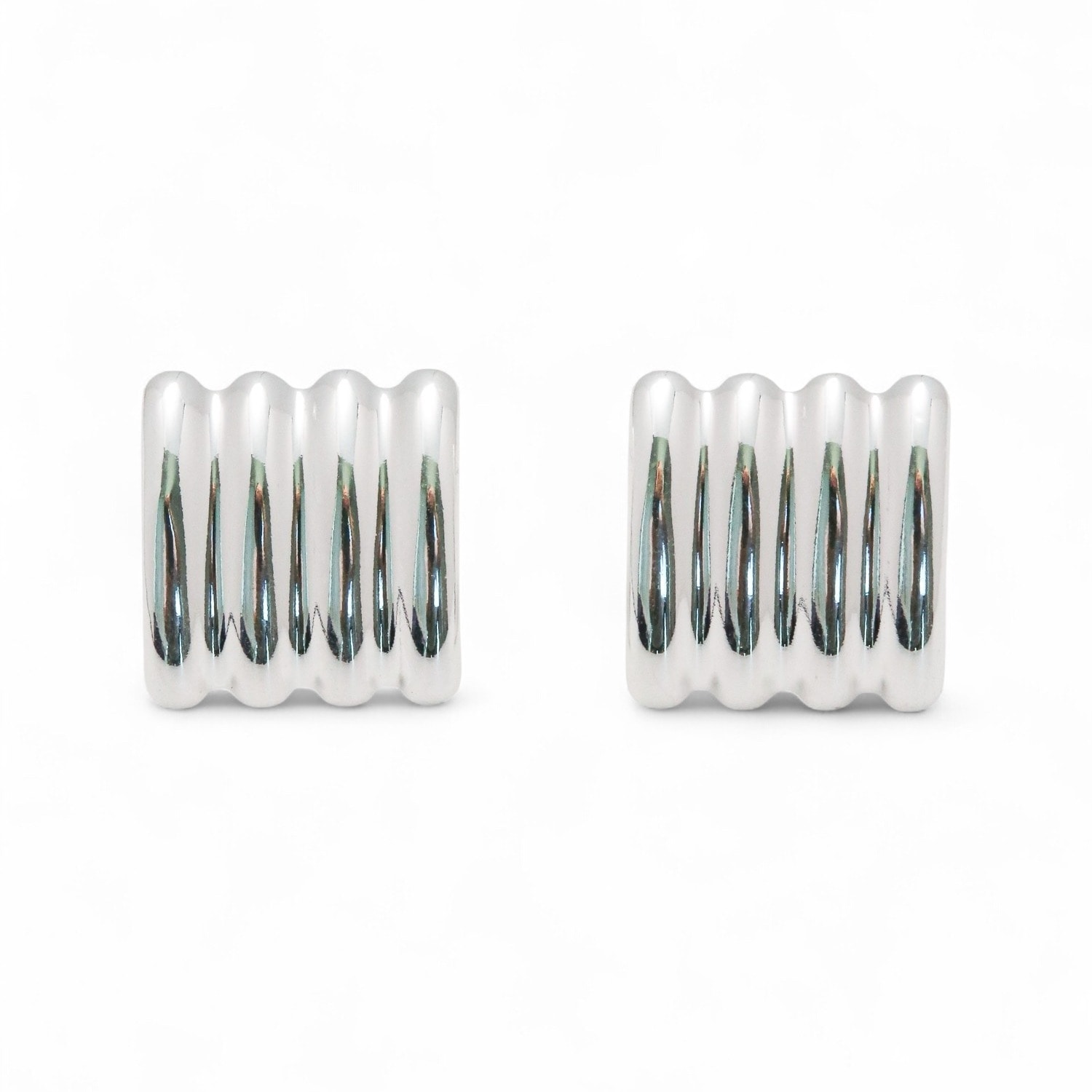 Miss Cecilia Women's Silver Classic Bar Studs In Silver